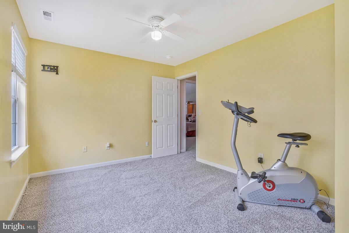 ASPEN WOODS - Residential