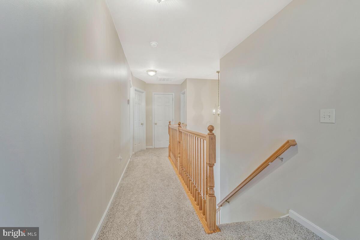 ASPEN WOODS - Residential