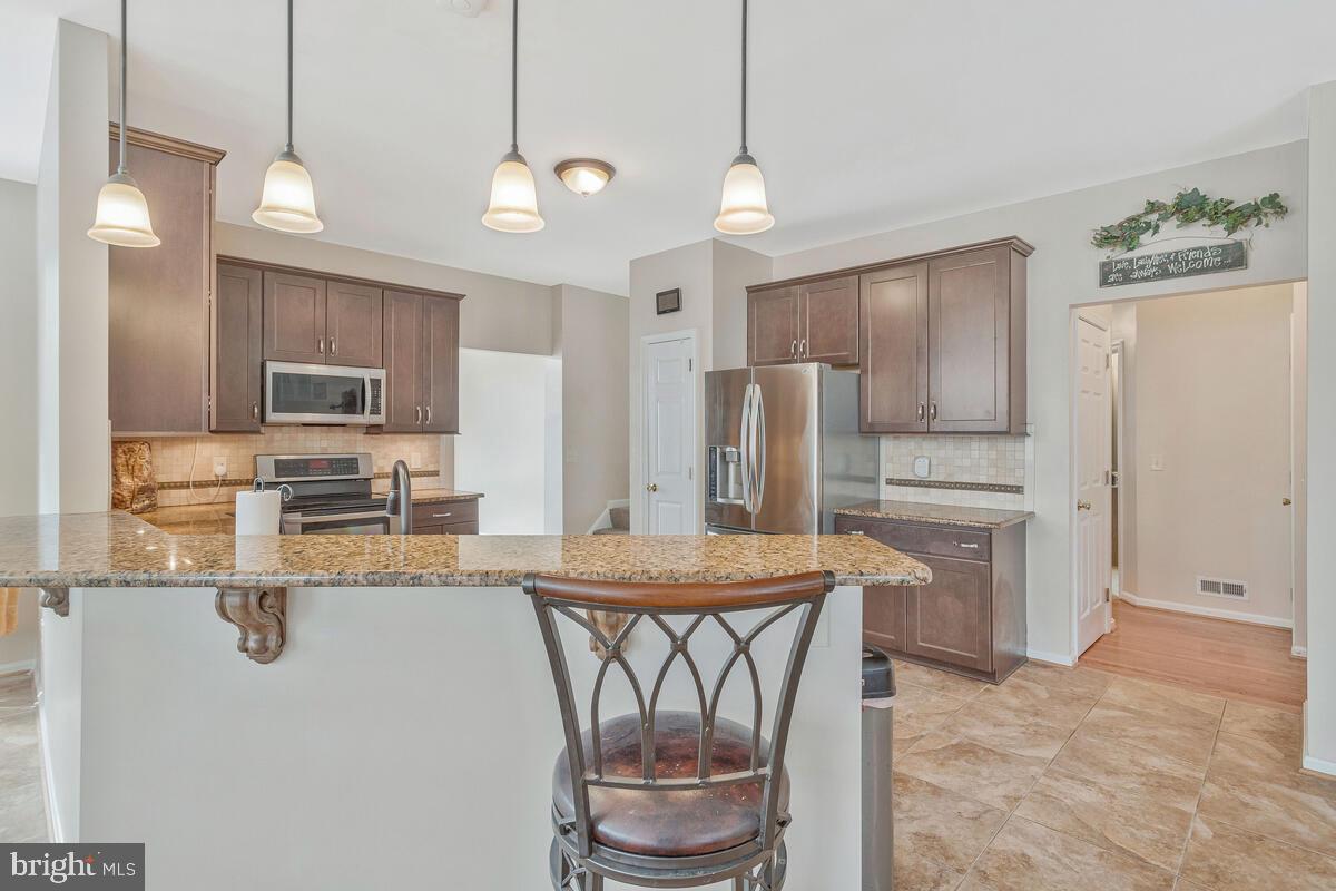 ASPEN WOODS - Residential