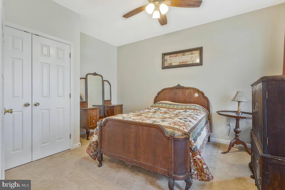 ASPEN WOODS - Residential