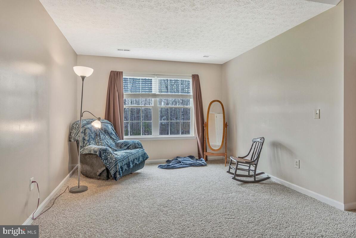 ASPEN WOODS - Residential