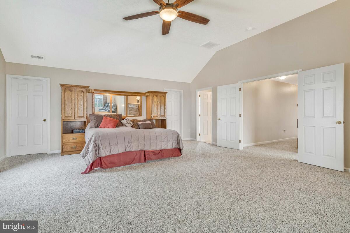 ASPEN WOODS - Residential