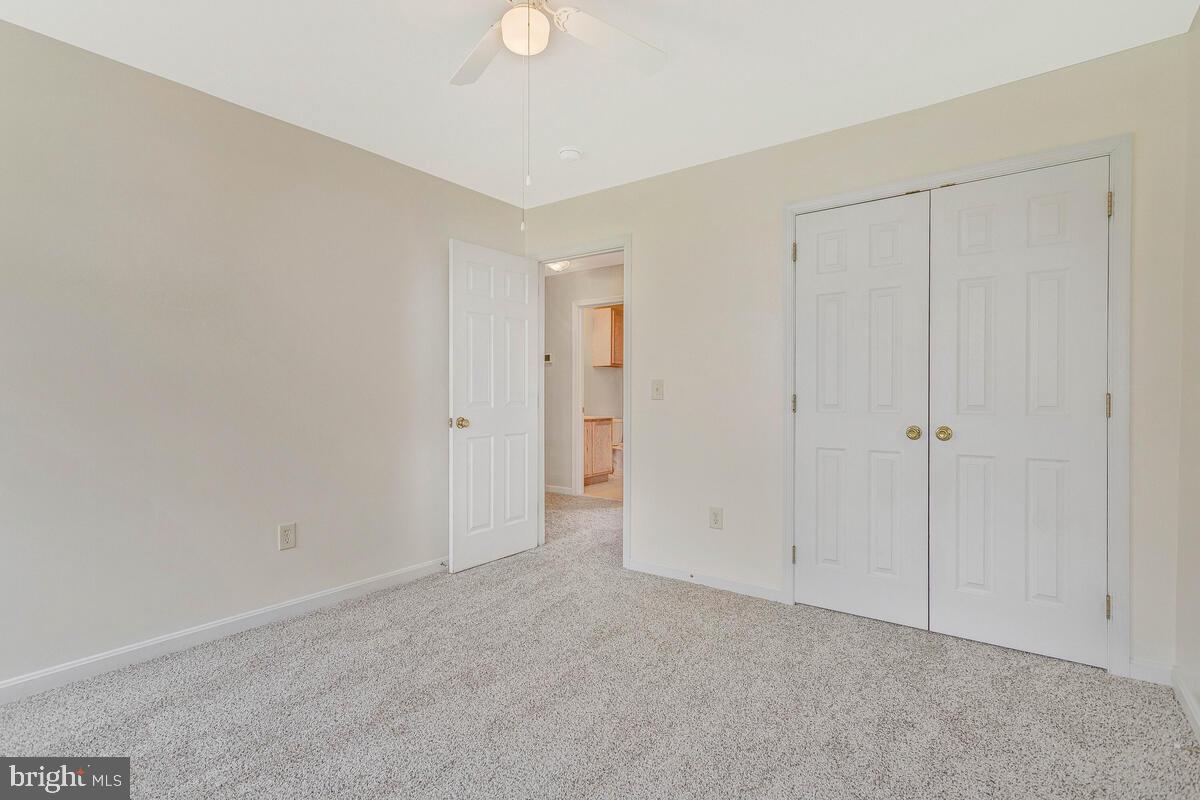 ASPEN WOODS - Residential