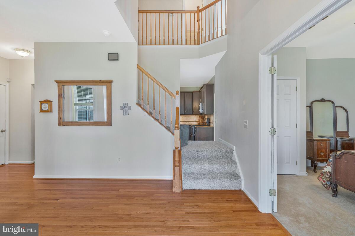 ASPEN WOODS - Residential