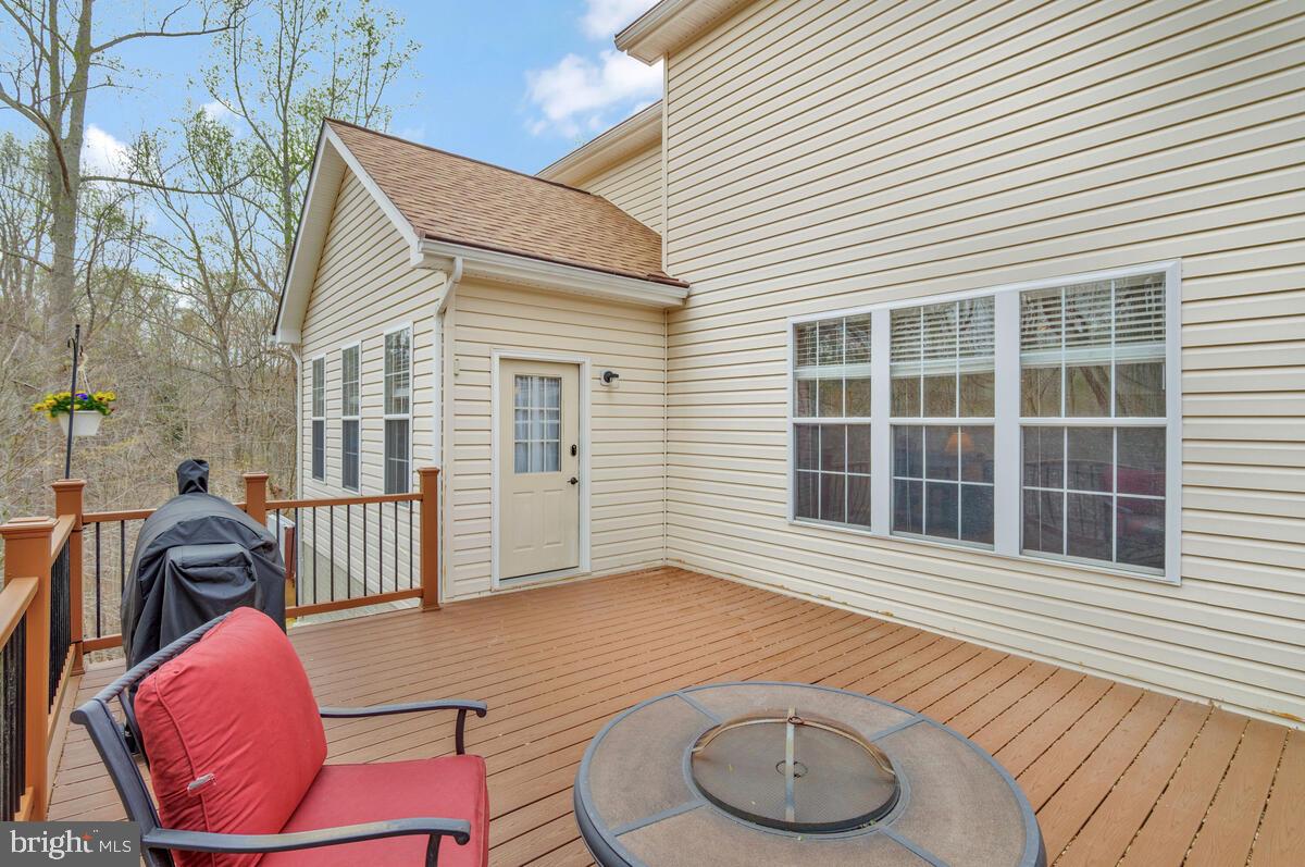 ASPEN WOODS - Residential