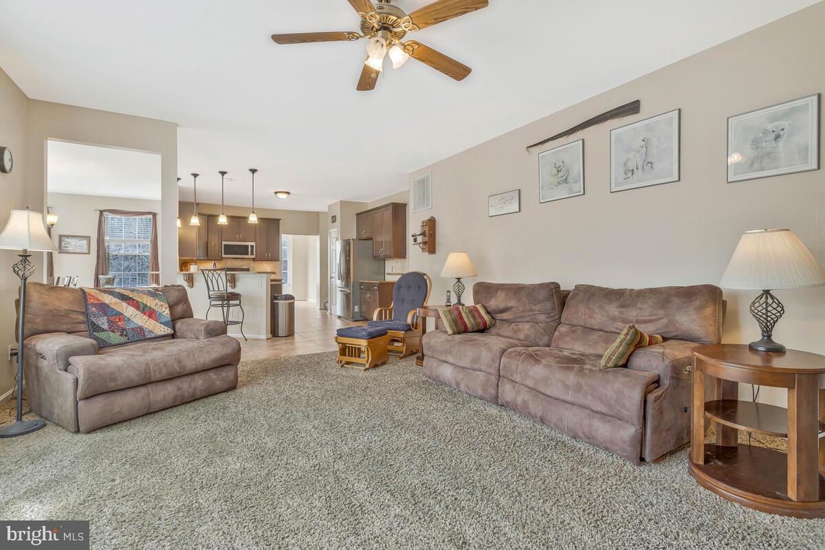 ASPEN WOODS - Residential