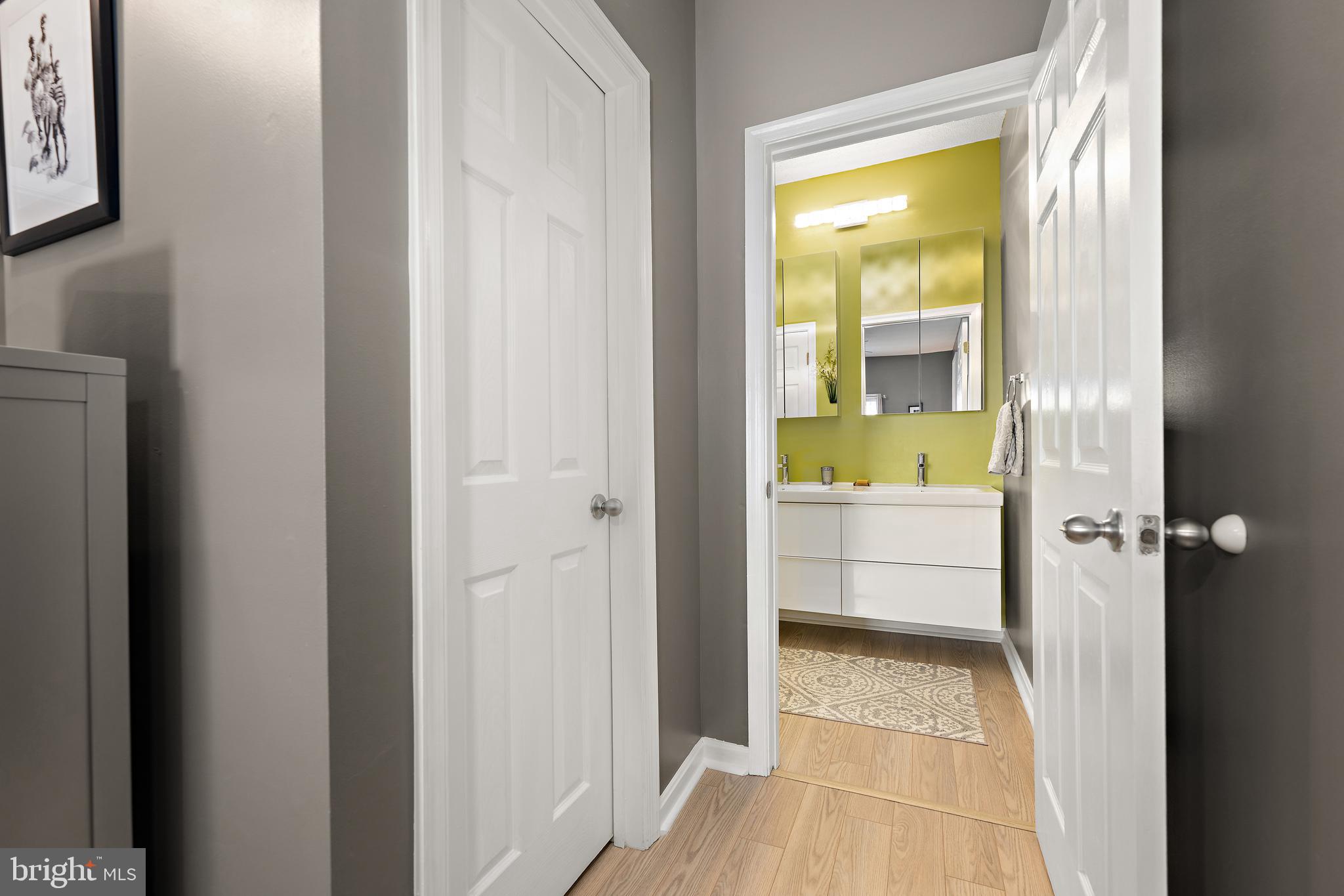 VILLAGES OF FIVE POINTS-EAST - Residential