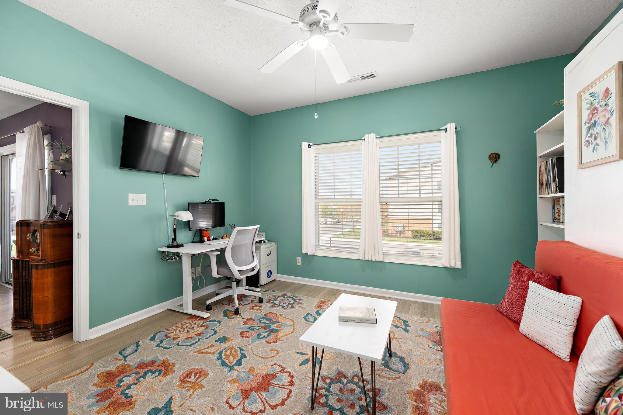 VILLAGES OF FIVE POINTS-EAST - Residential