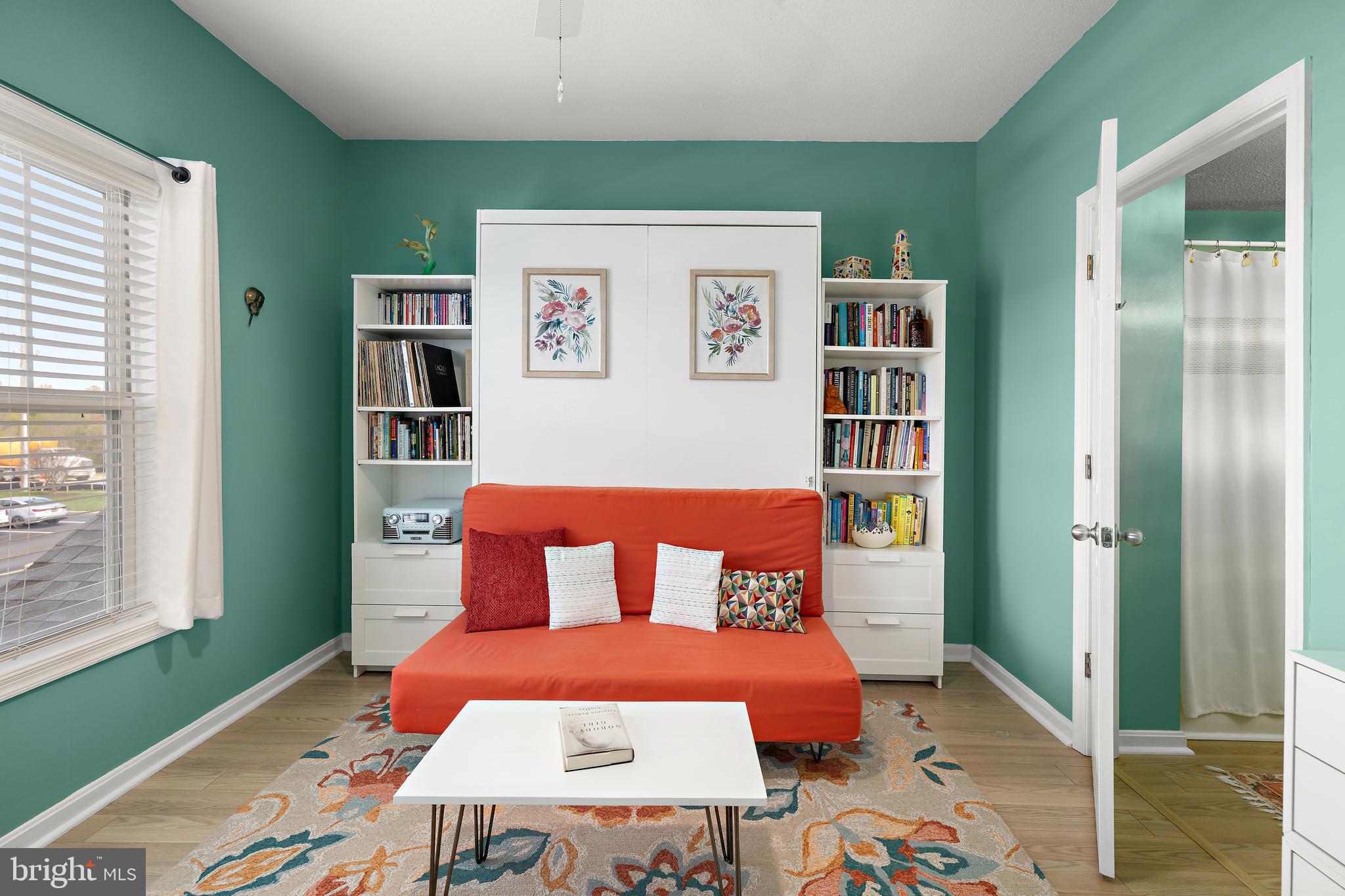 VILLAGES OF FIVE POINTS-EAST - Residential