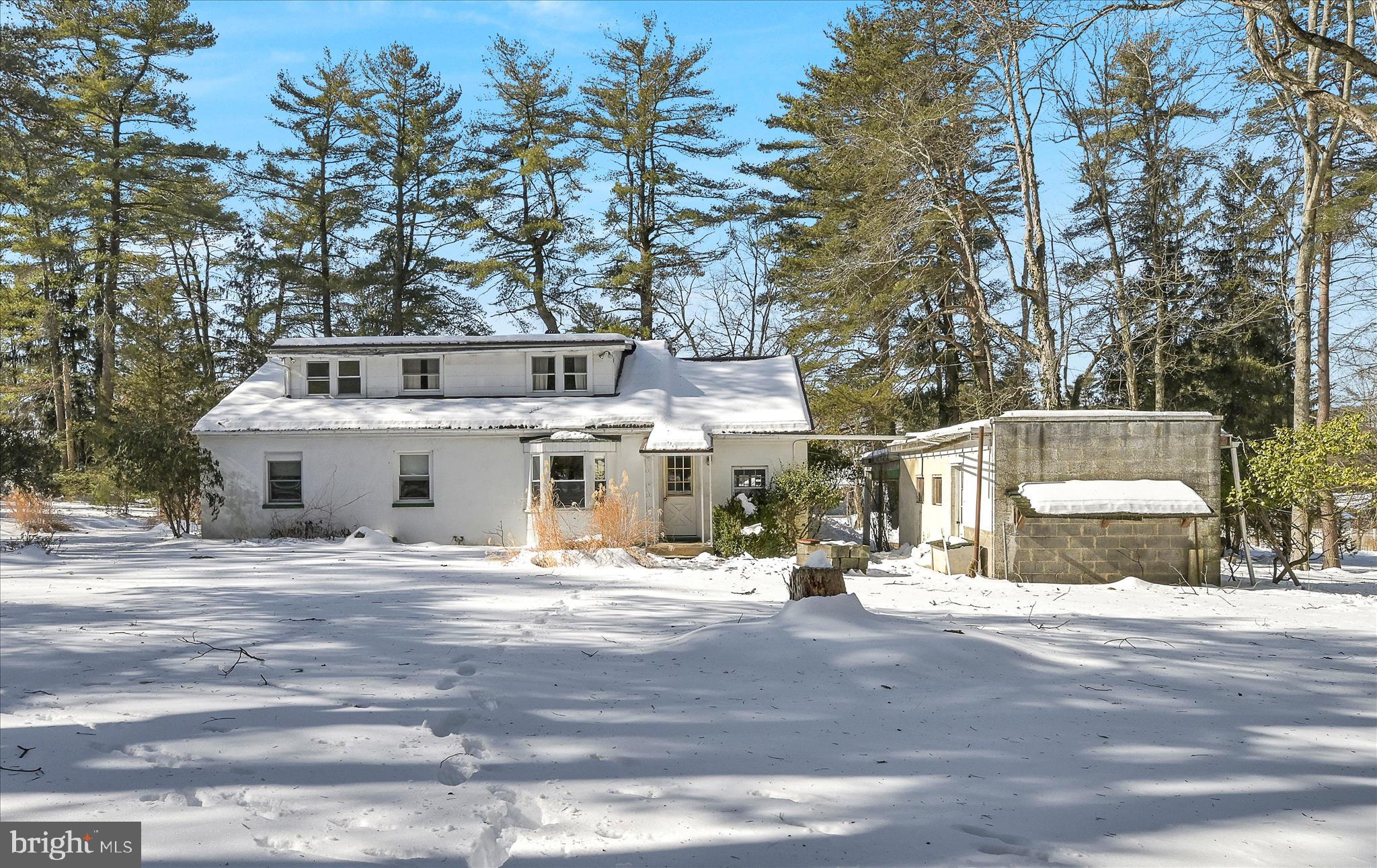 DEER LAKE - Residential