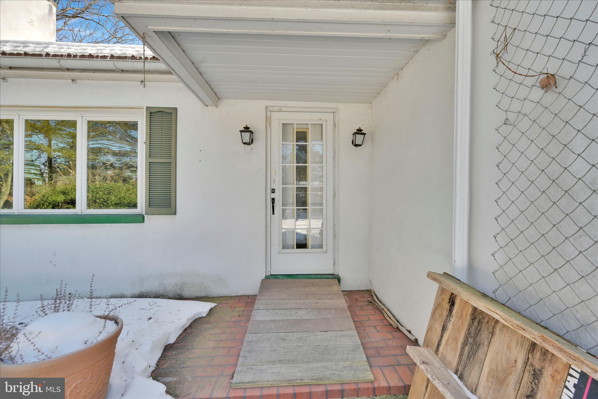 DEER LAKE - Residential