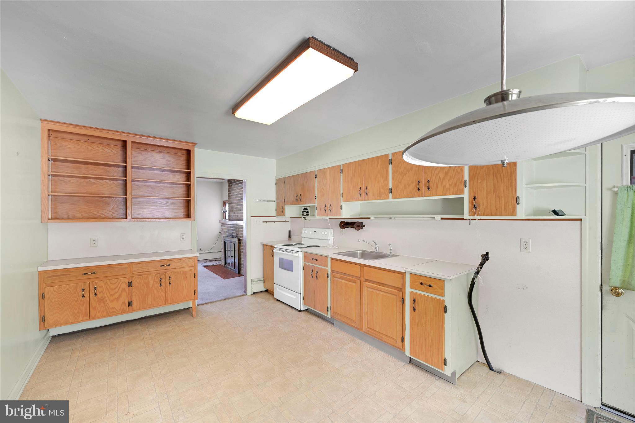 DEER LAKE - Residential