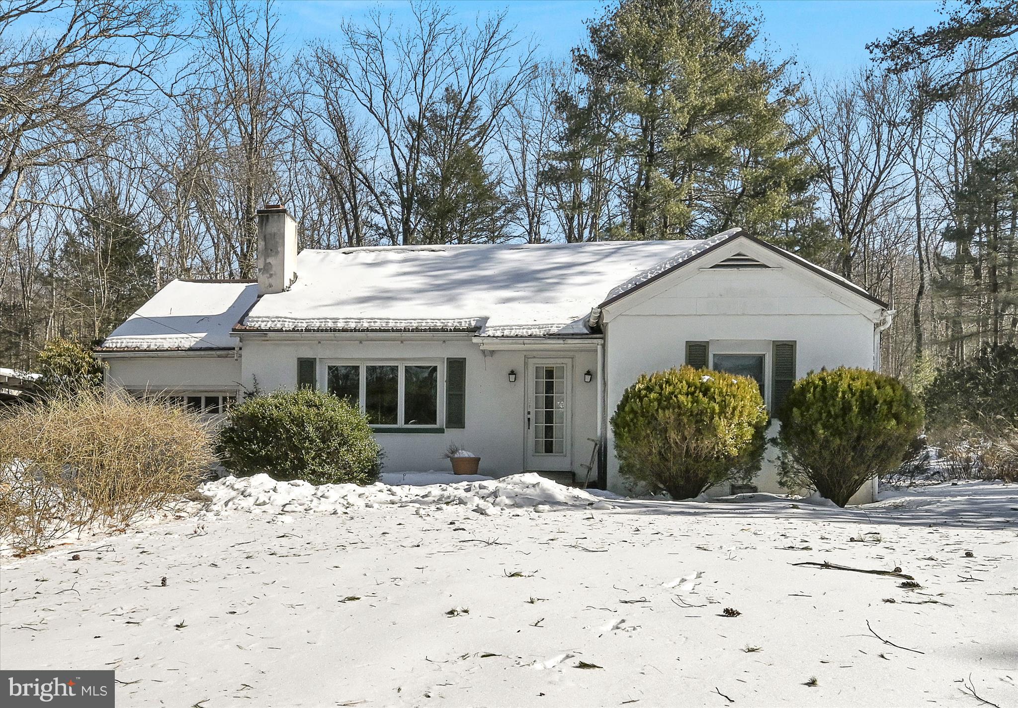 DEER LAKE - Residential