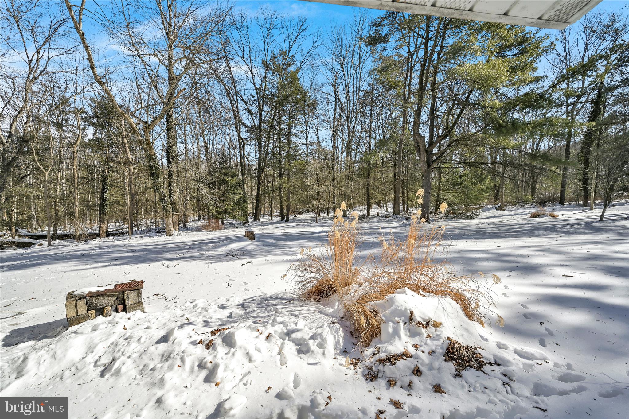 DEER LAKE - Residential