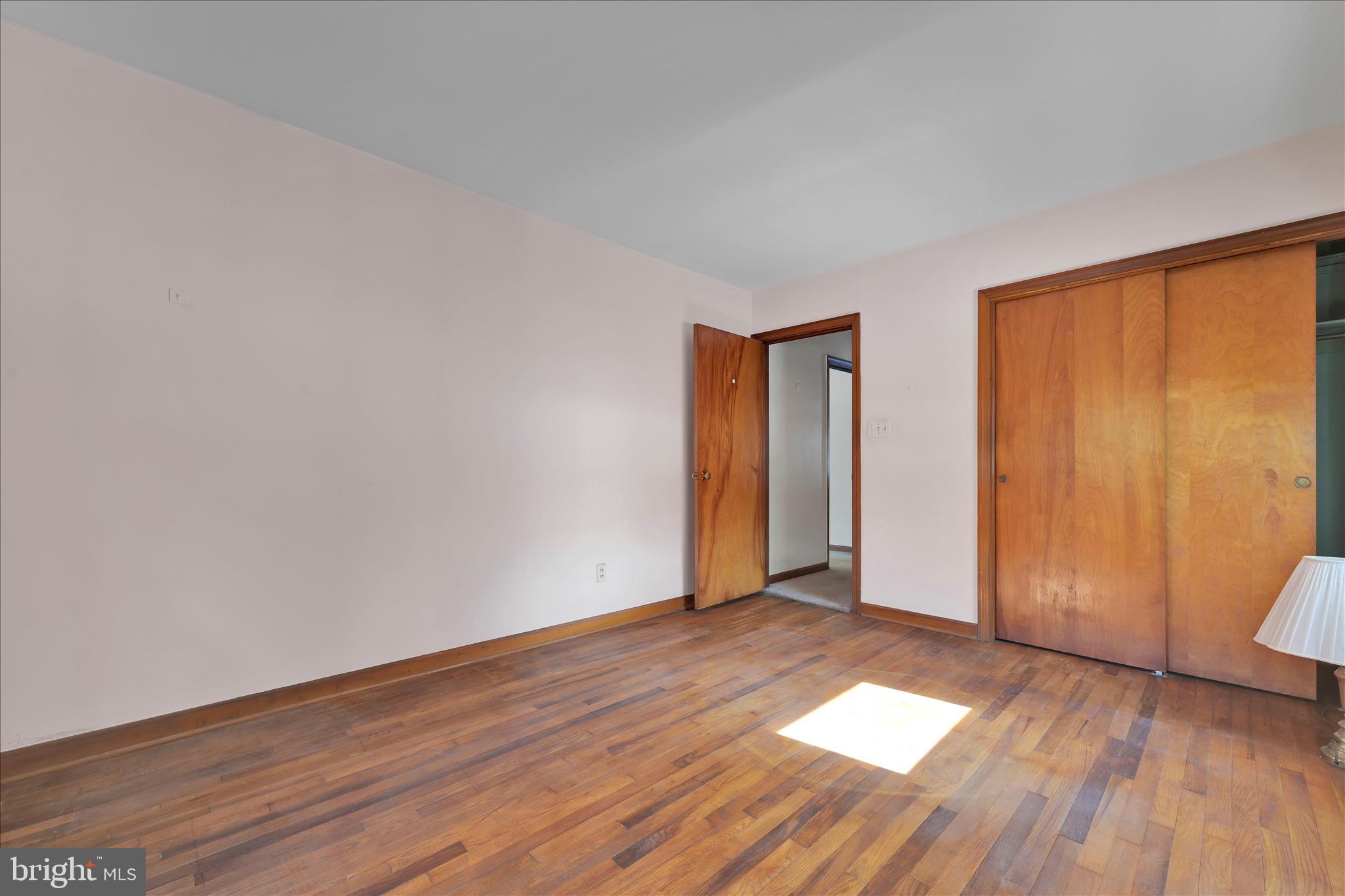 DEER LAKE - Residential