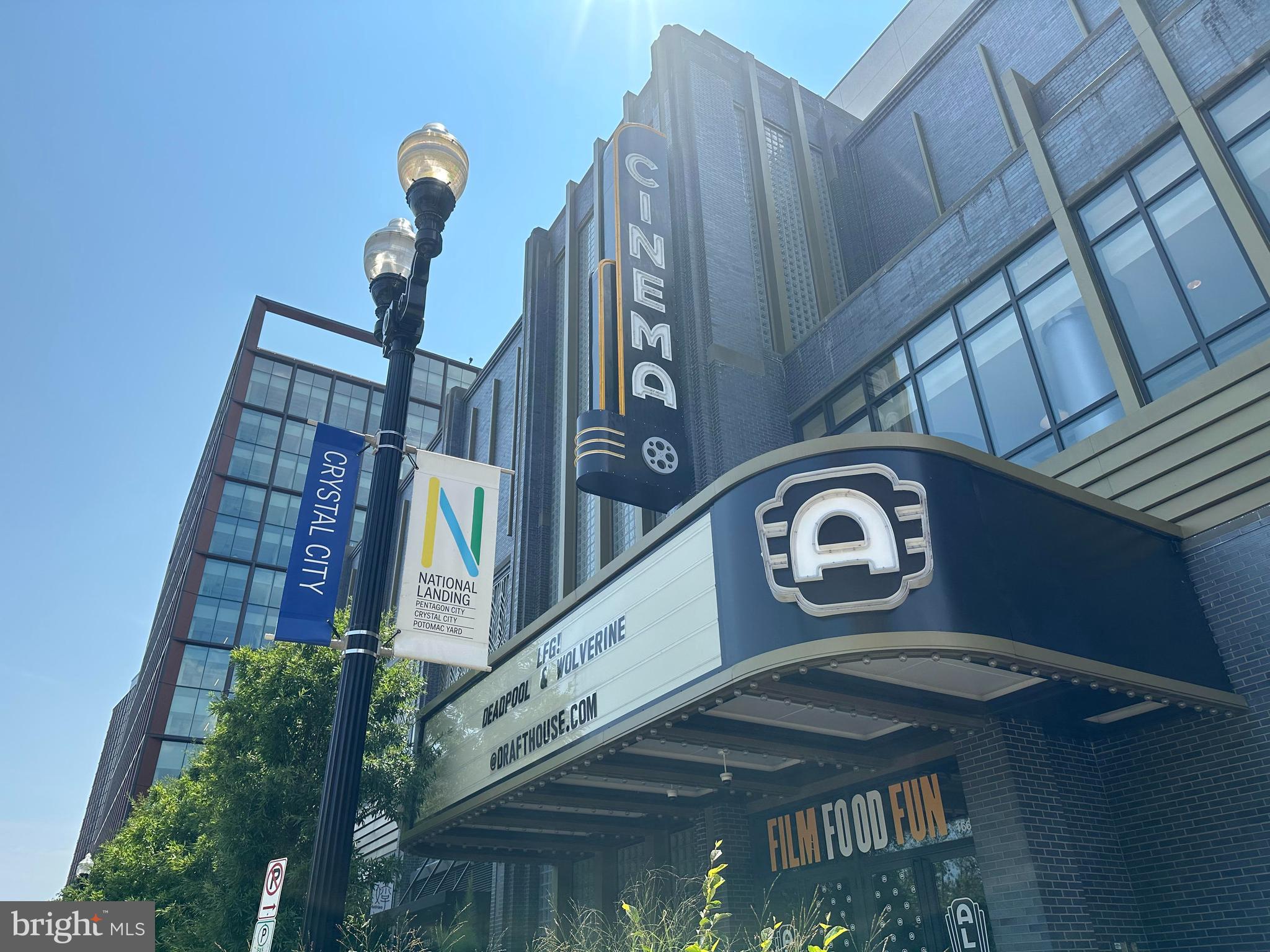 CRYSTAL GATEWAY - Residential