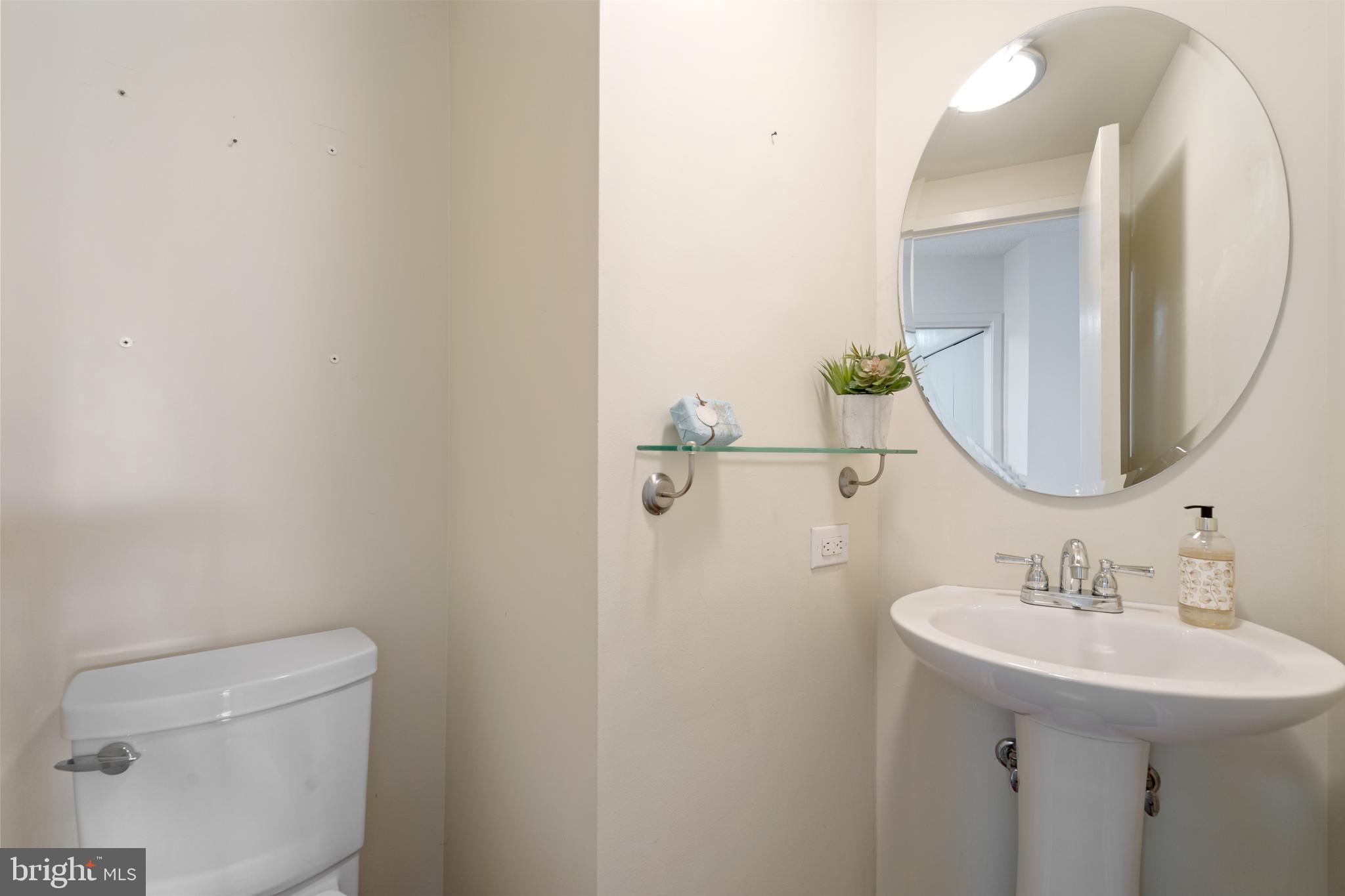 CRYSTAL GATEWAY - Residential