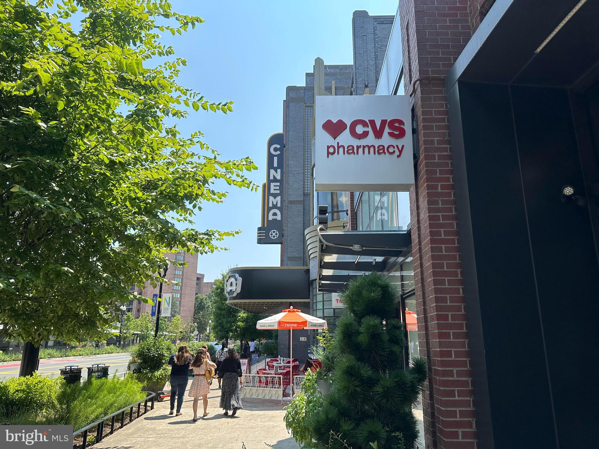 CRYSTAL GATEWAY - Residential