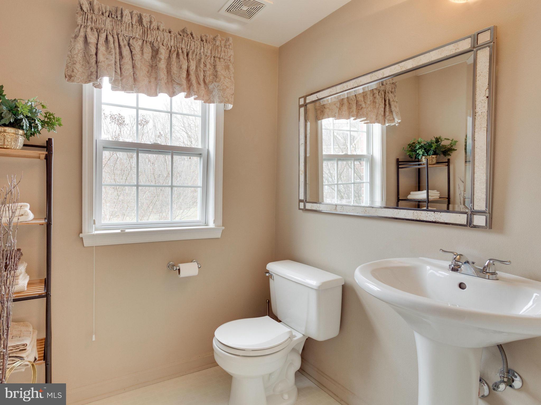 KINGSTOWNE - Residential