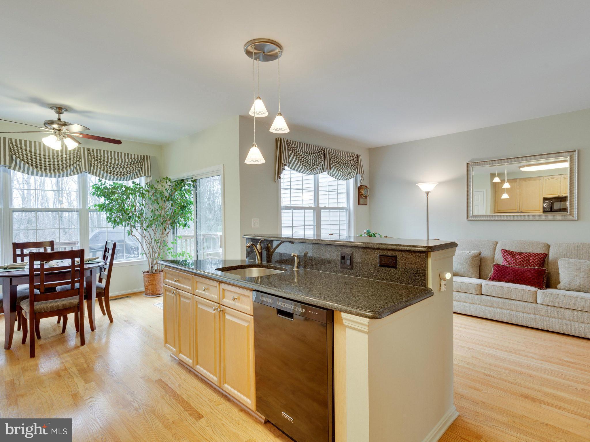 KINGSTOWNE - Residential