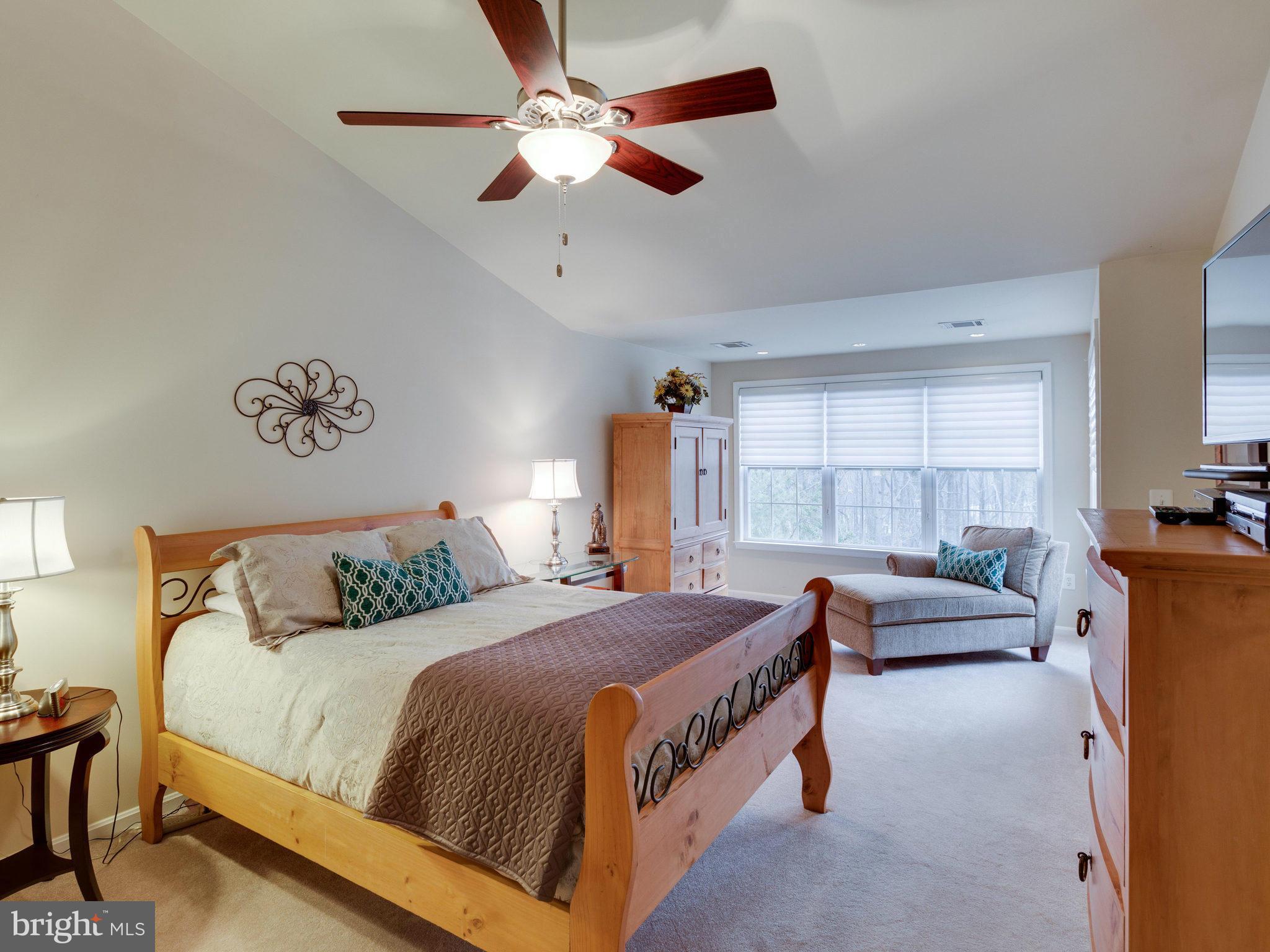 KINGSTOWNE - Residential