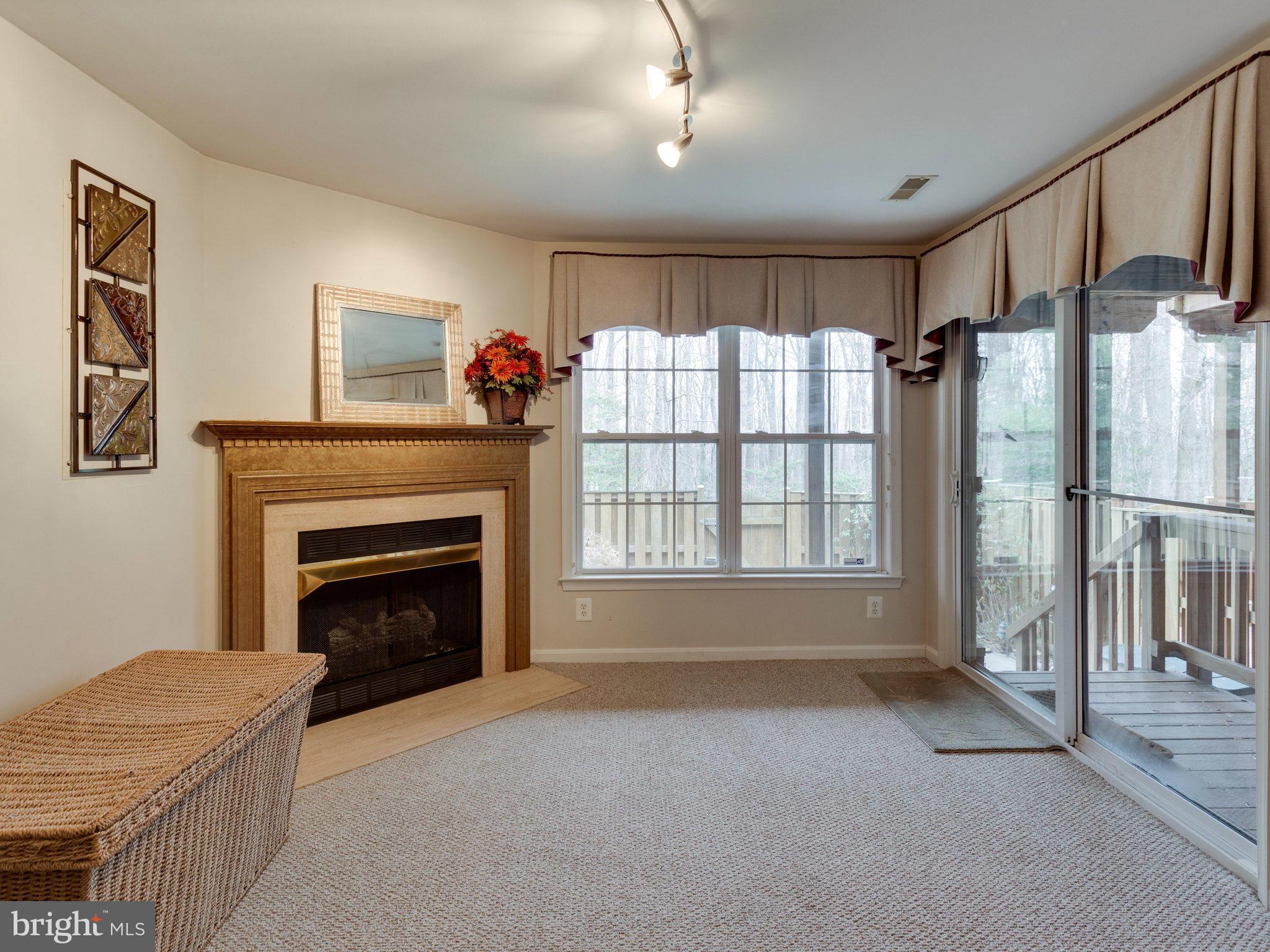 KINGSTOWNE - Residential