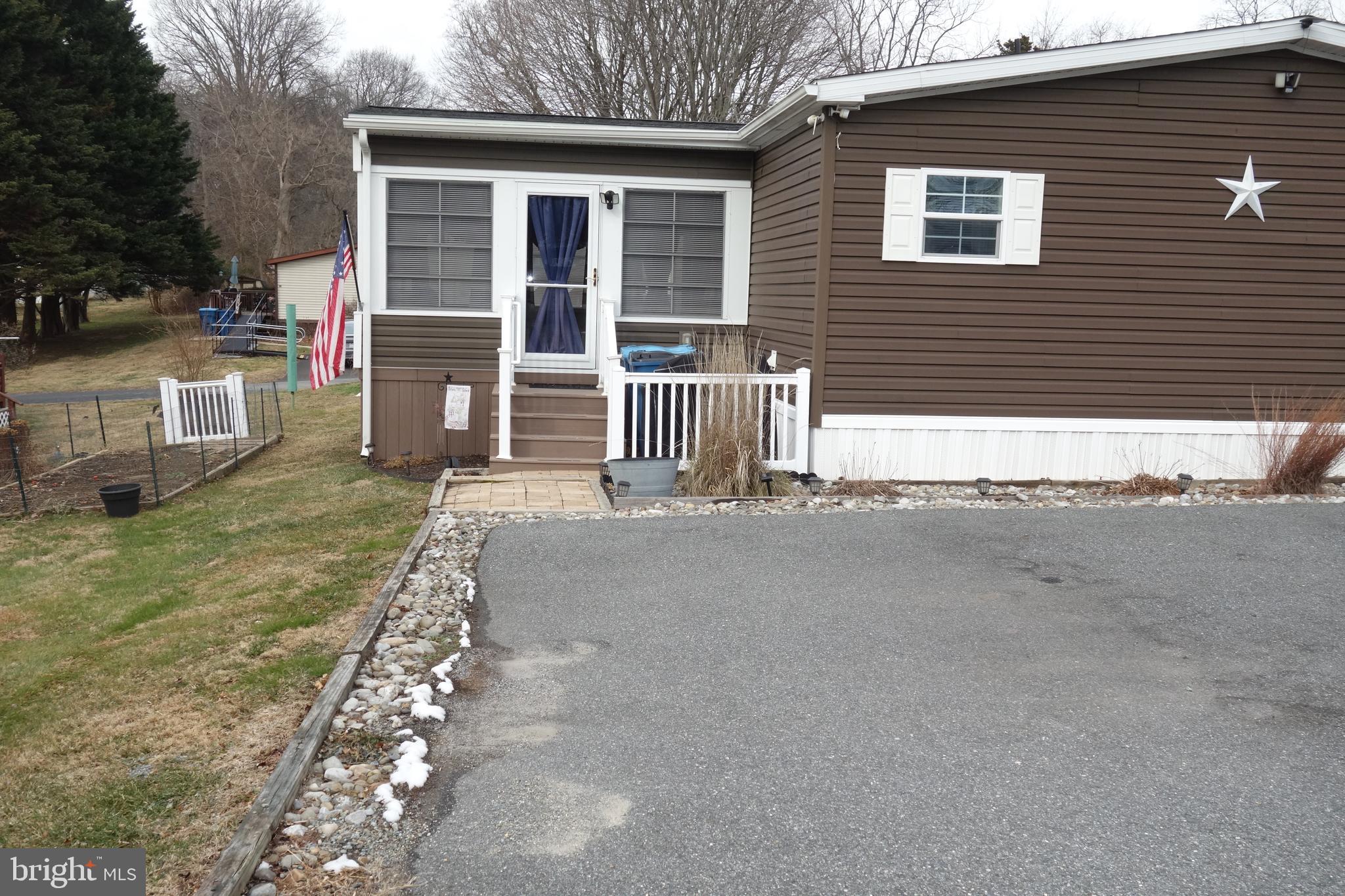 NOTTINGHAM MANOR - Residential