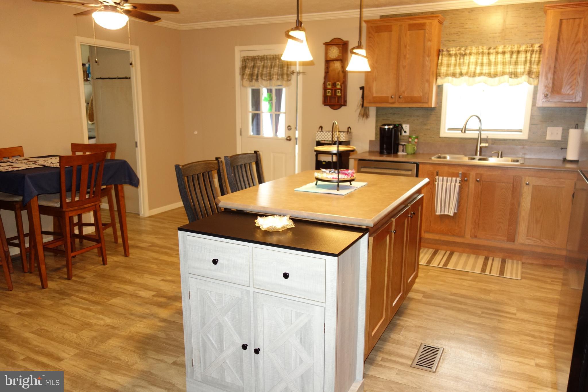 NOTTINGHAM MANOR - Residential