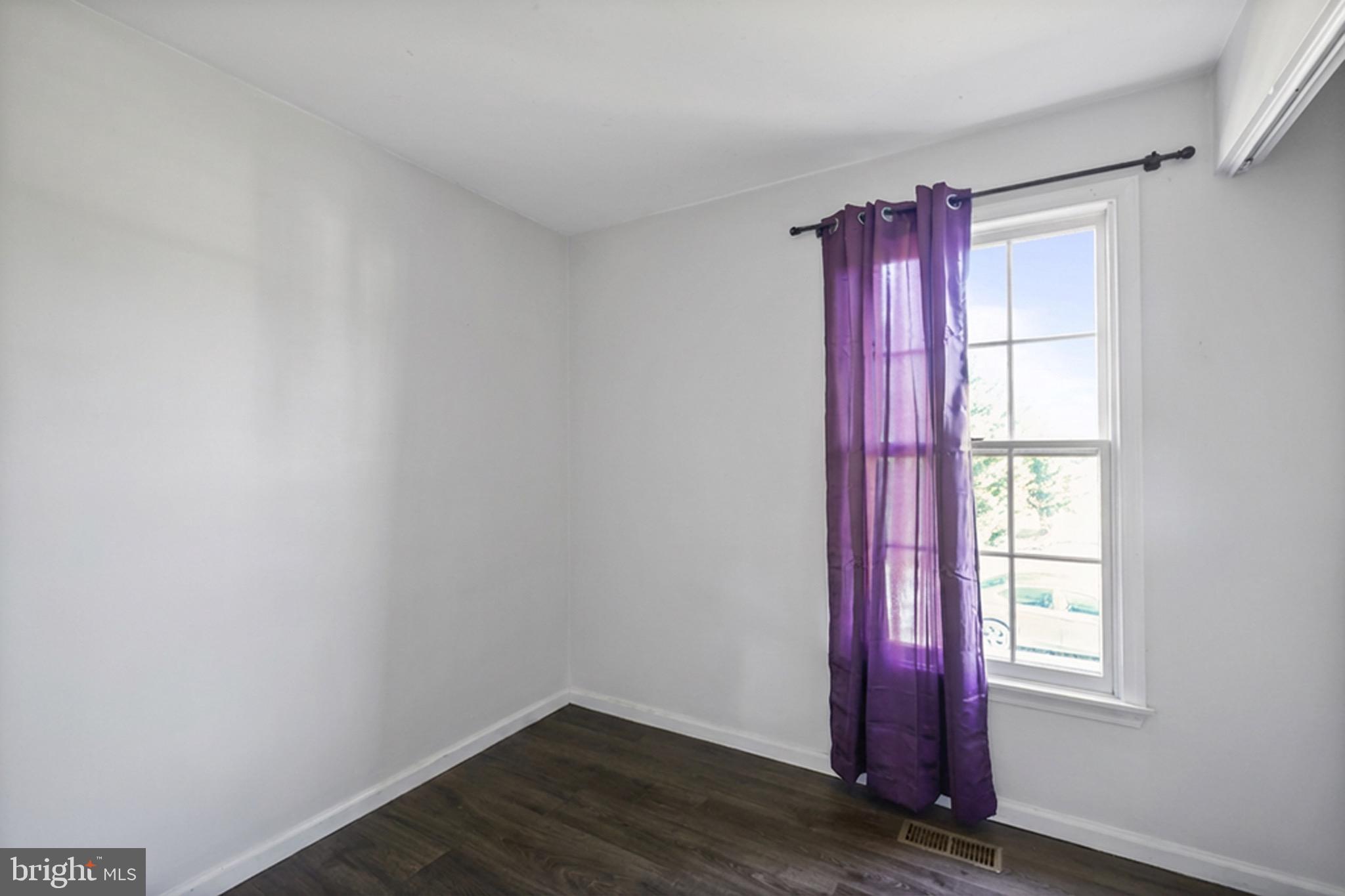 BEWLEY ESTATES - Commercial Sale