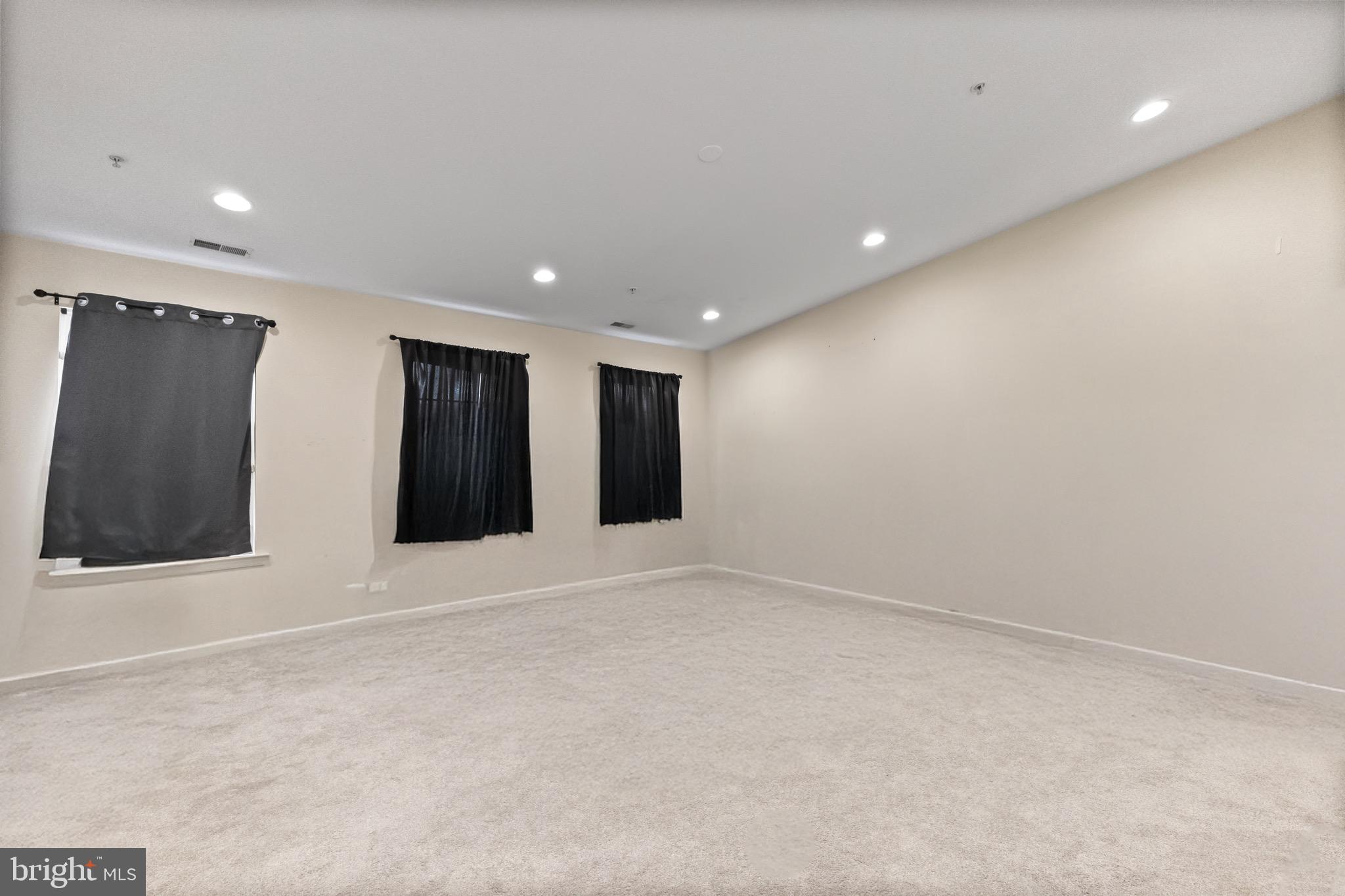 BEWLEY ESTATES - Commercial Sale