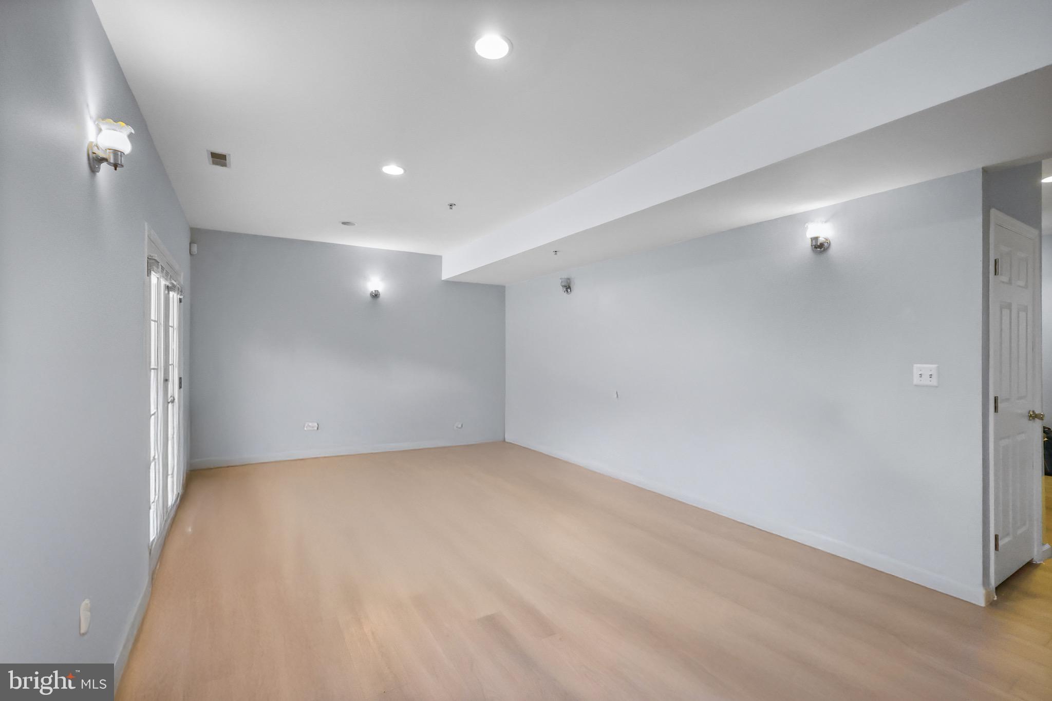 BEWLEY ESTATES - Commercial Sale