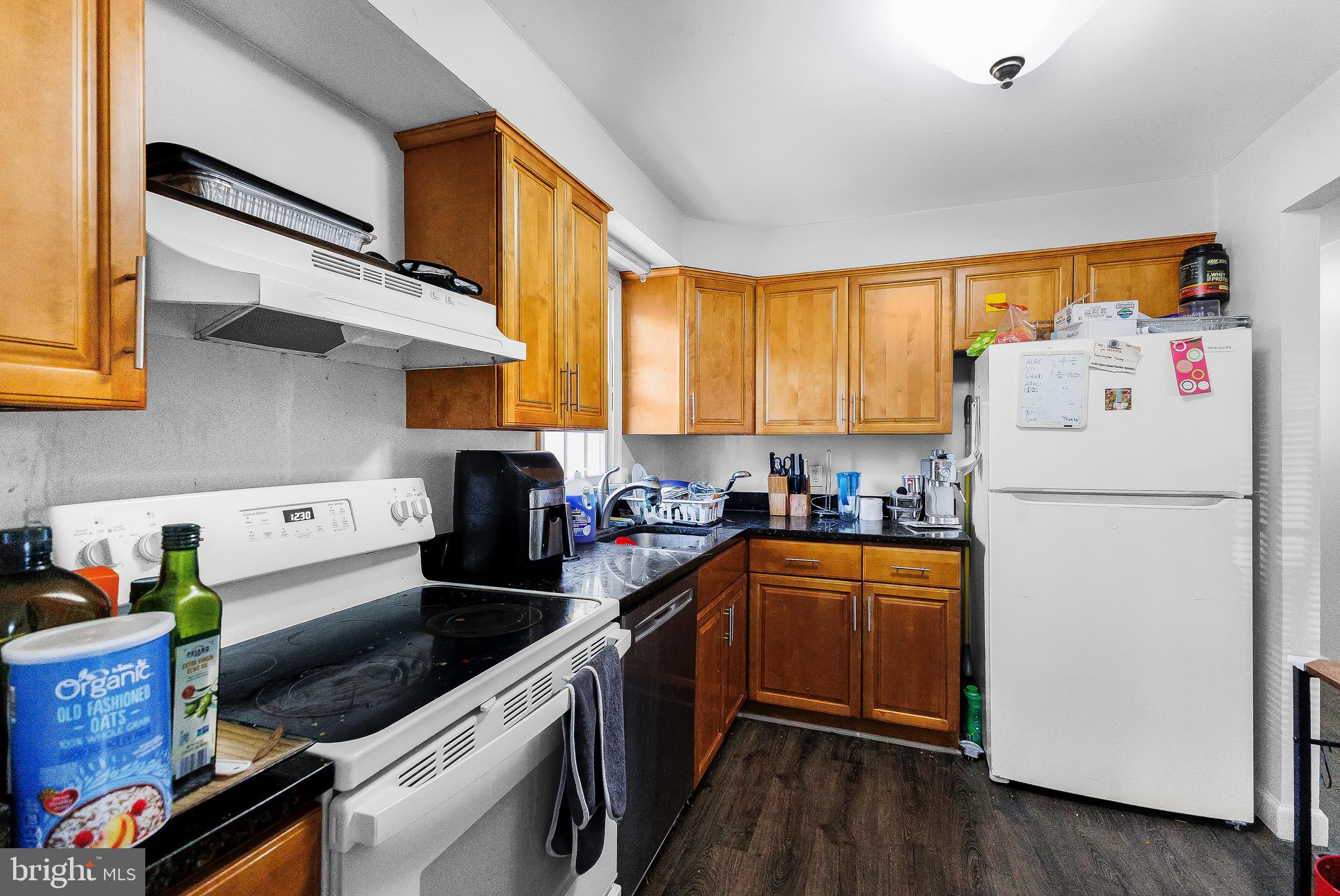 BEWLEY ESTATES - Commercial Sale