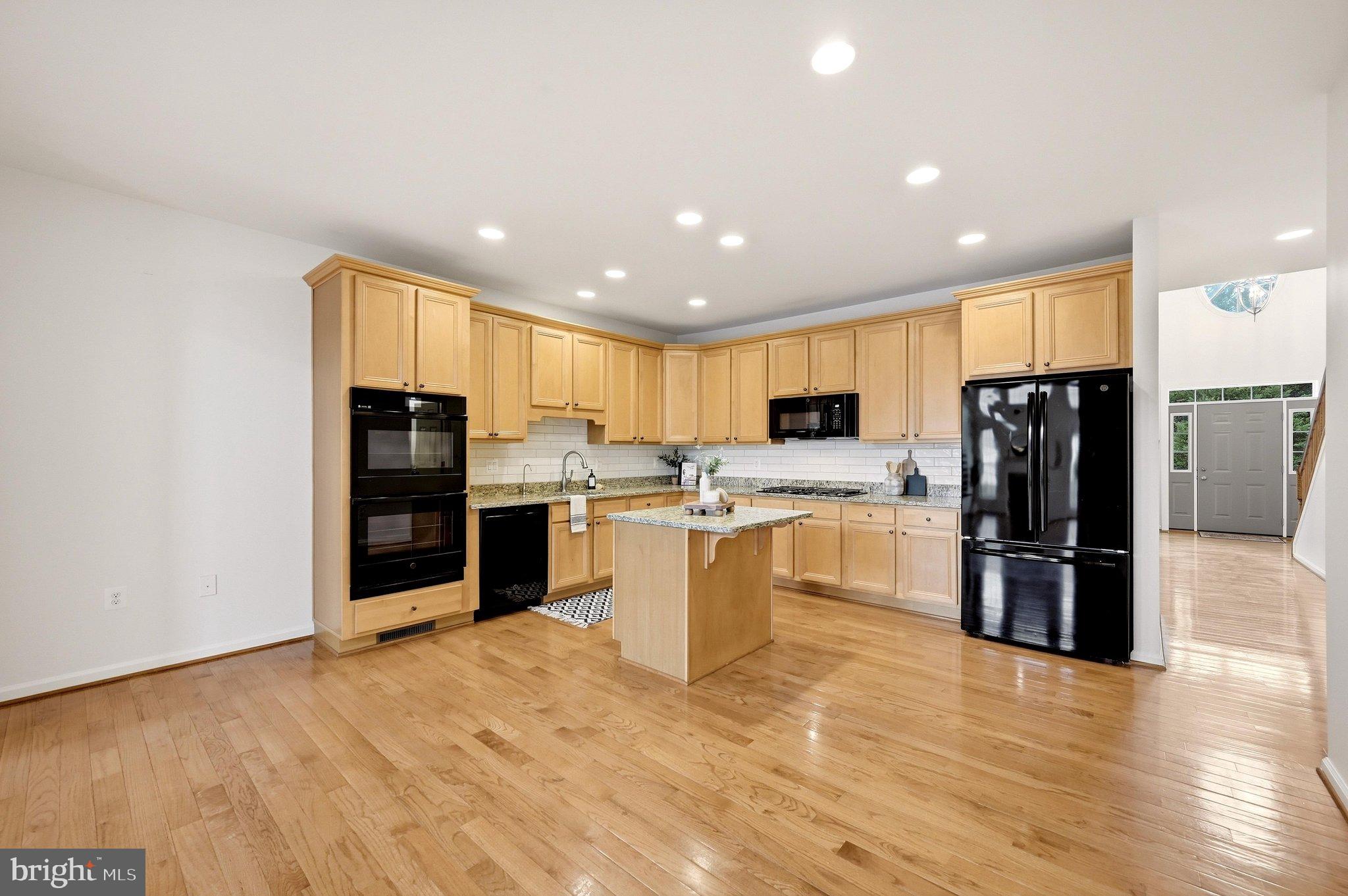26 BLAKELEY RIDGE DRIVE