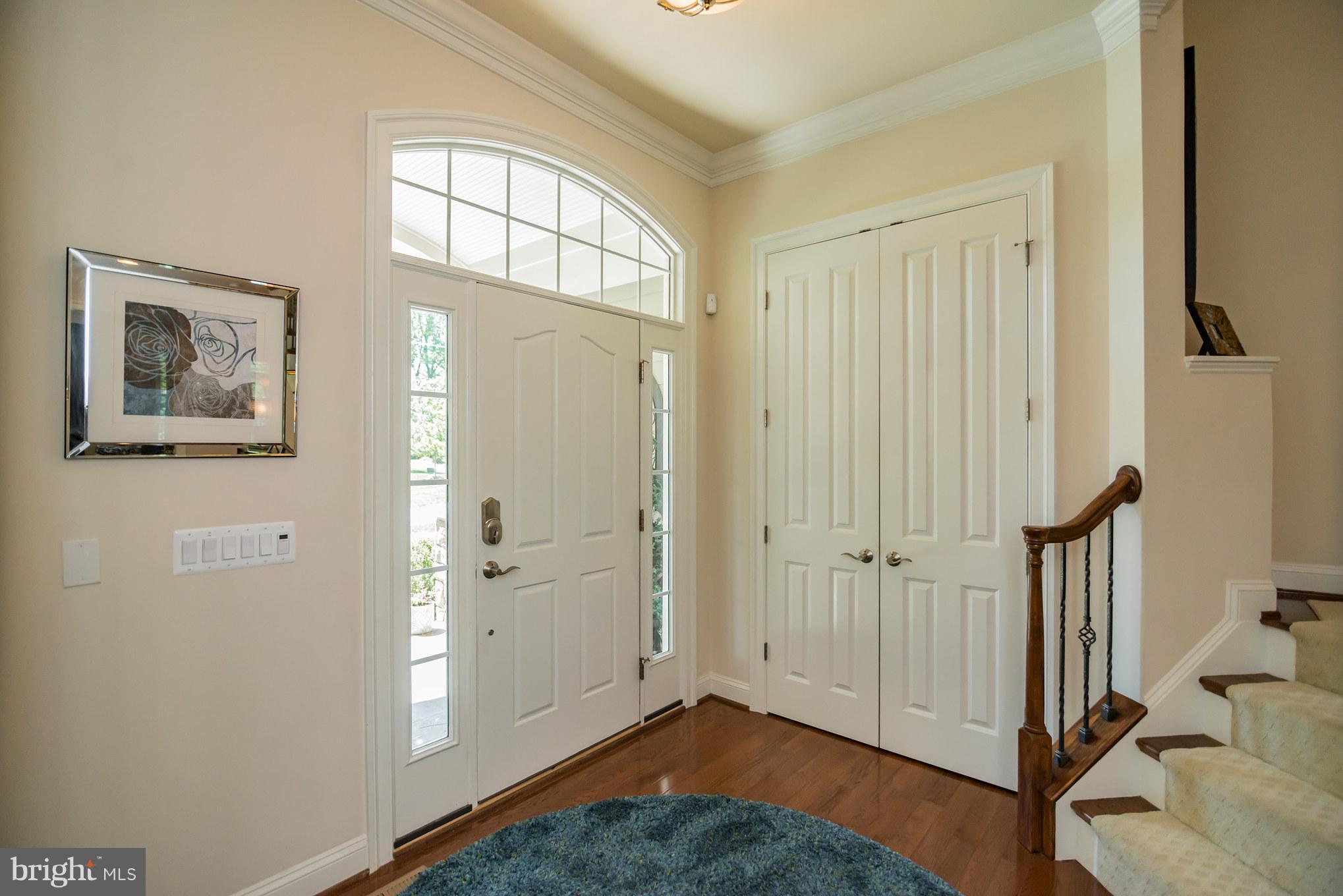 GRAYS OAKTON - Residential