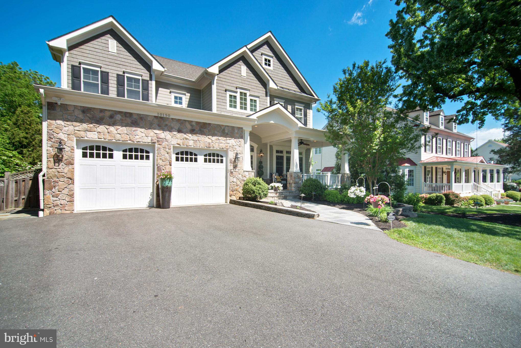 GRAYS OAKTON - Residential