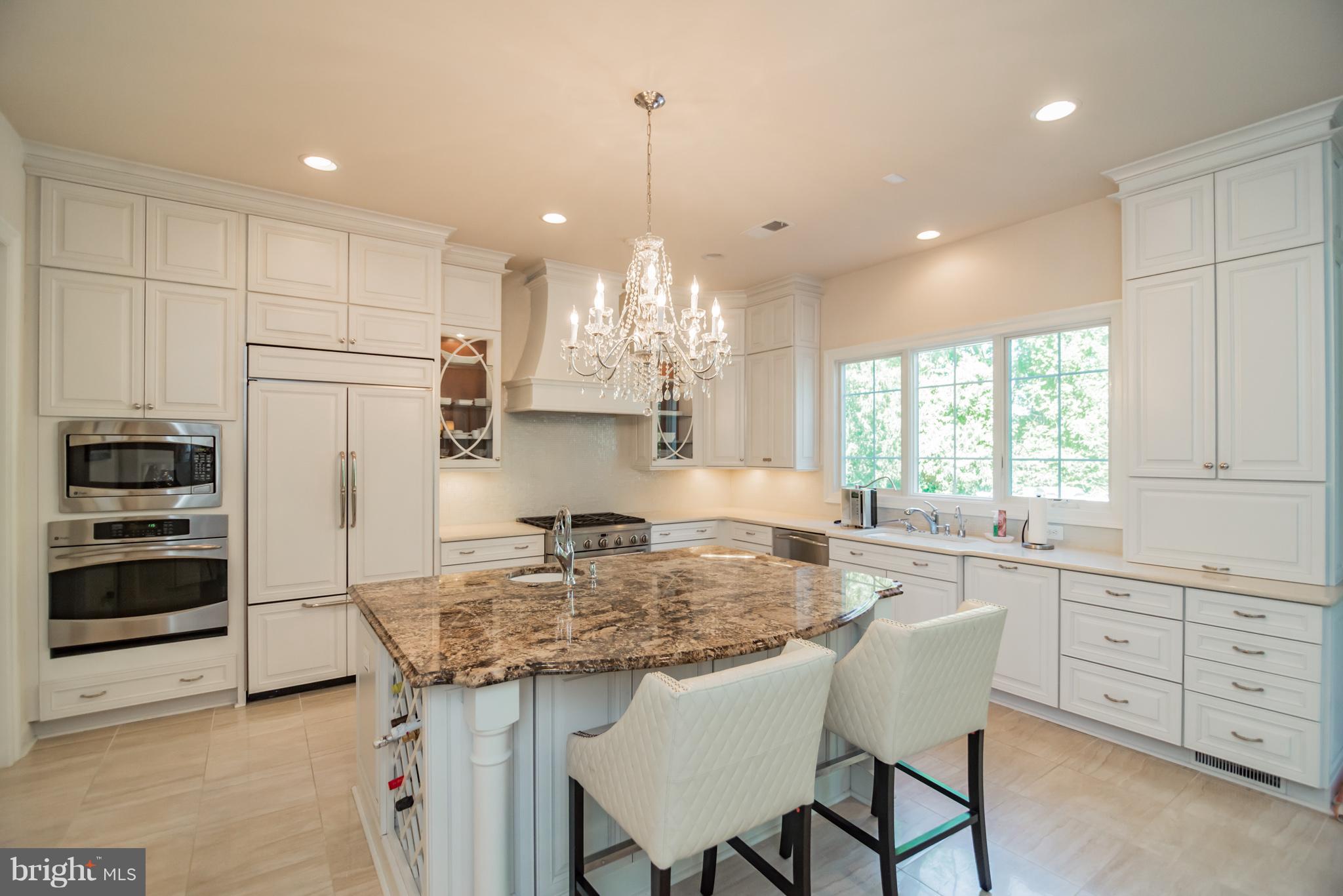 GRAYS OAKTON - Residential