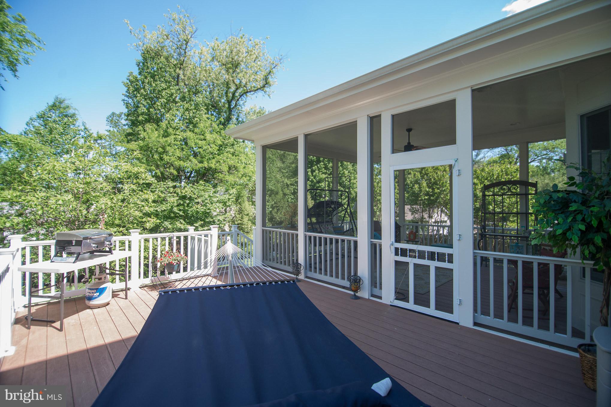 GRAYS OAKTON - Residential