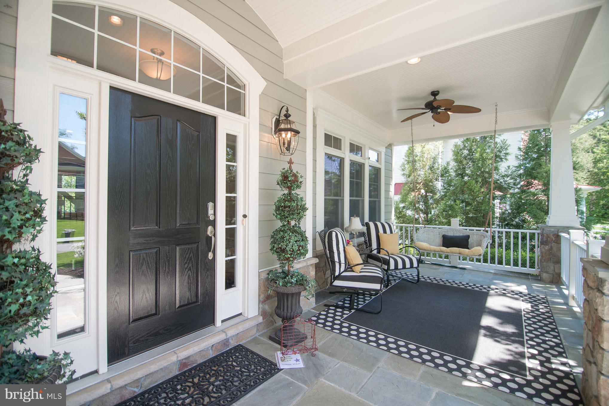 GRAYS OAKTON - Residential