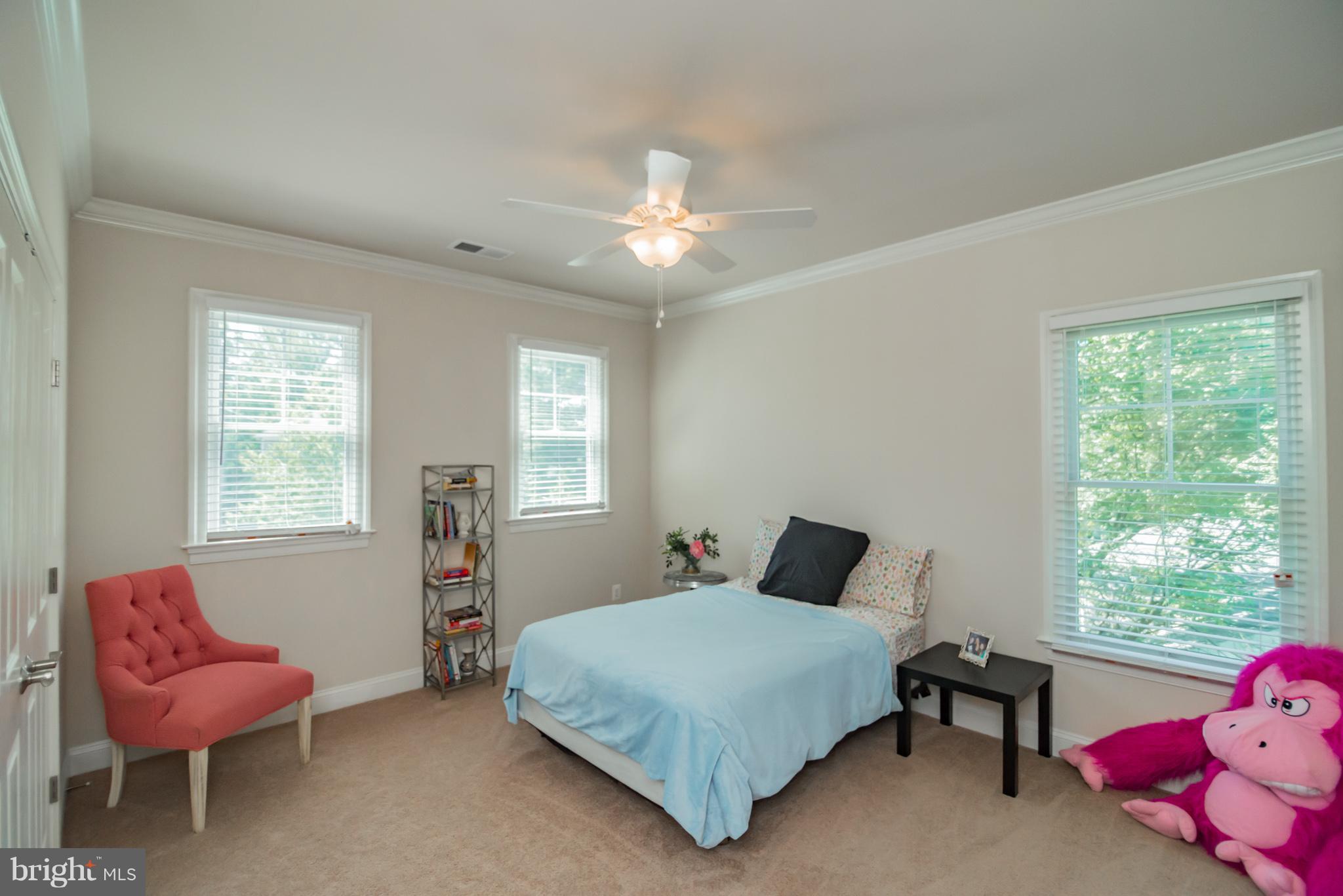 GRAYS OAKTON - Residential