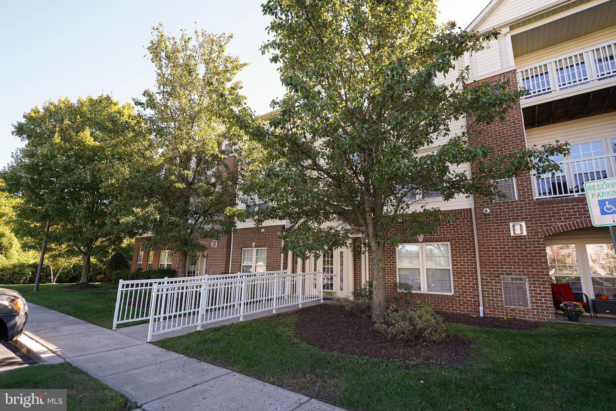 2003 WHISPERING PONDS COURT 1-C
