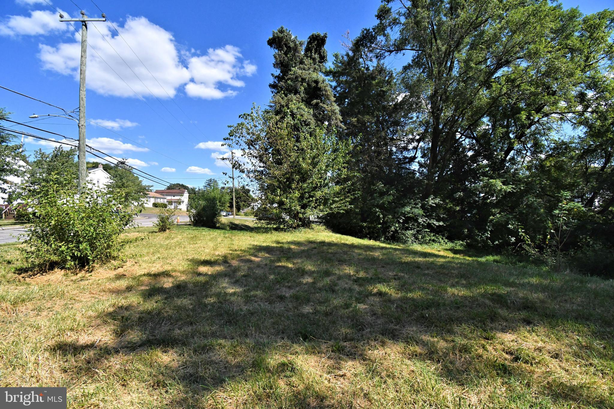 NONE AVAILABLE - Land