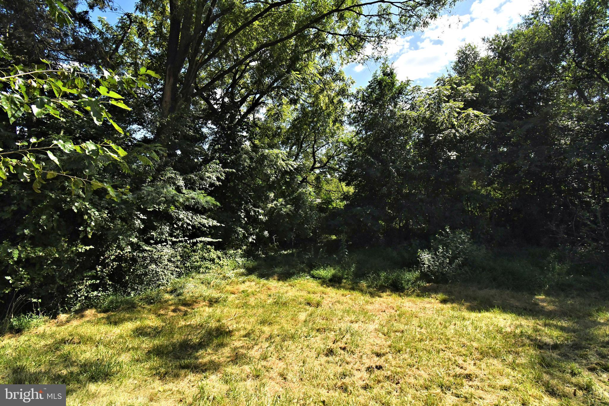 NONE AVAILABLE - Land