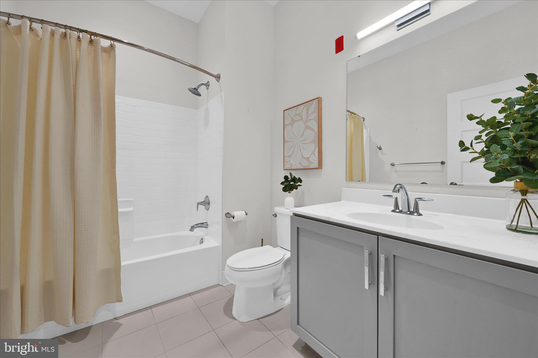 575 SOUTH CONDOS - Residential