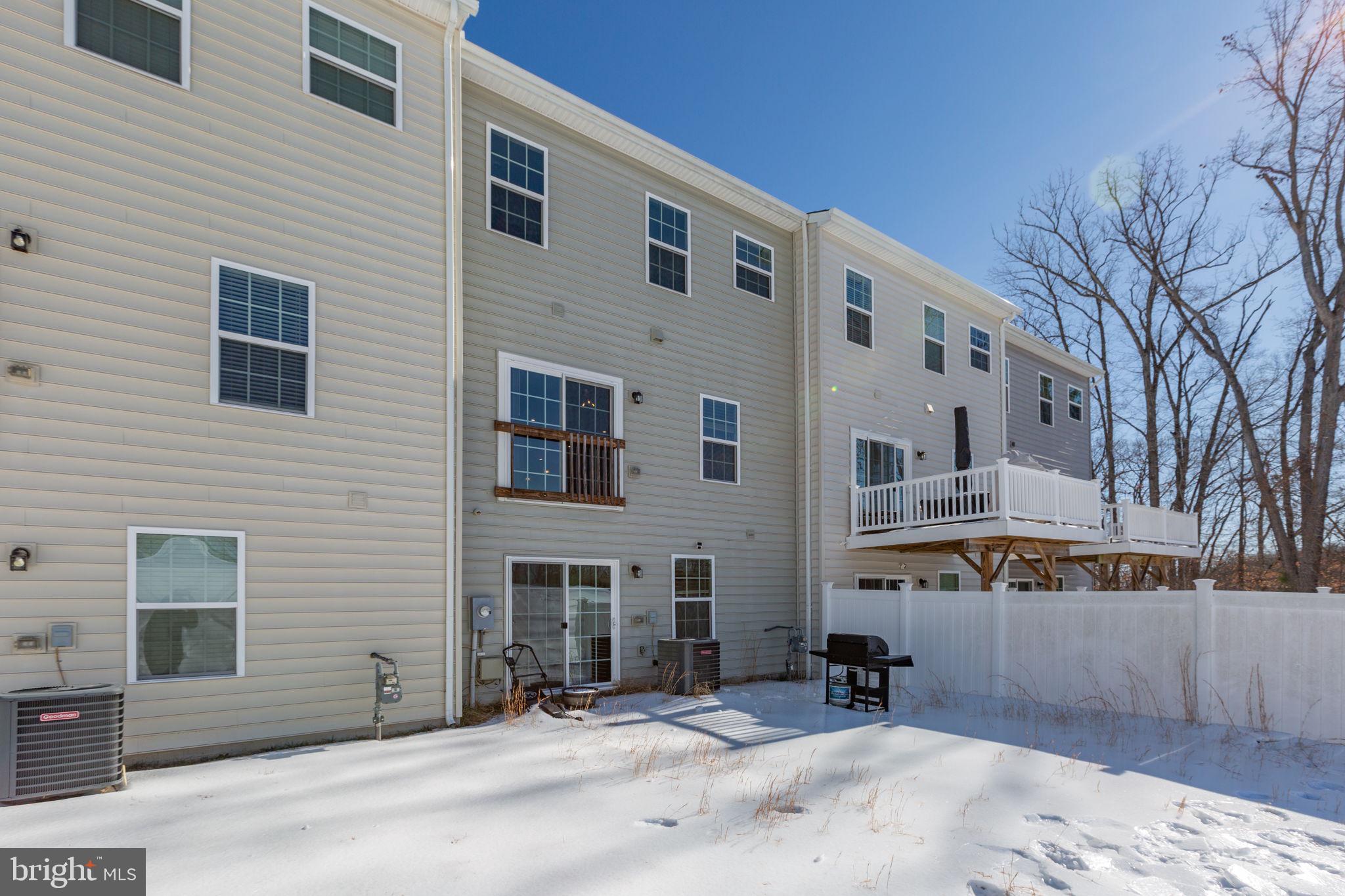 RAPPAHANNOCK LANDING - Residential