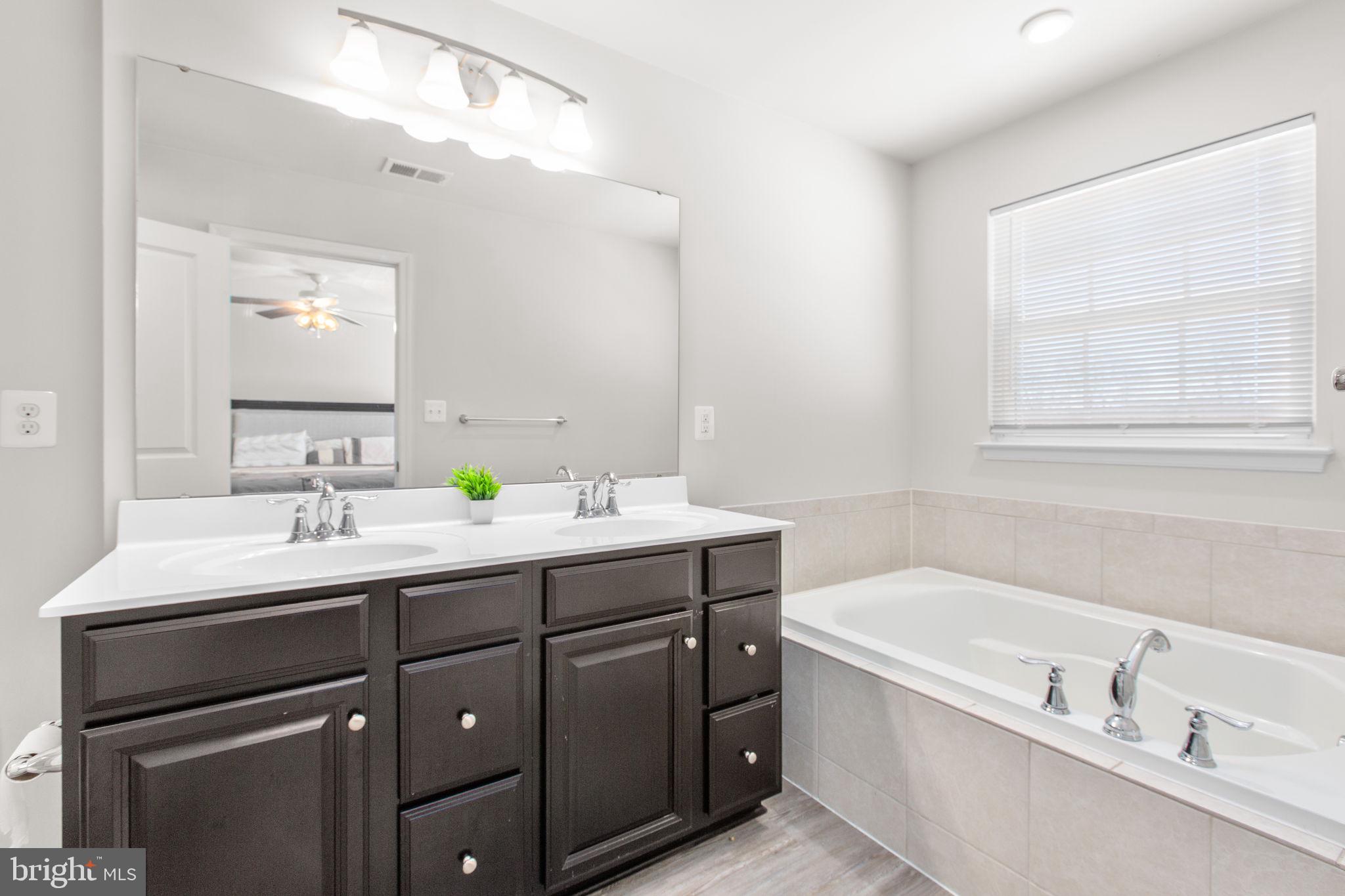 RAPPAHANNOCK LANDING - Residential