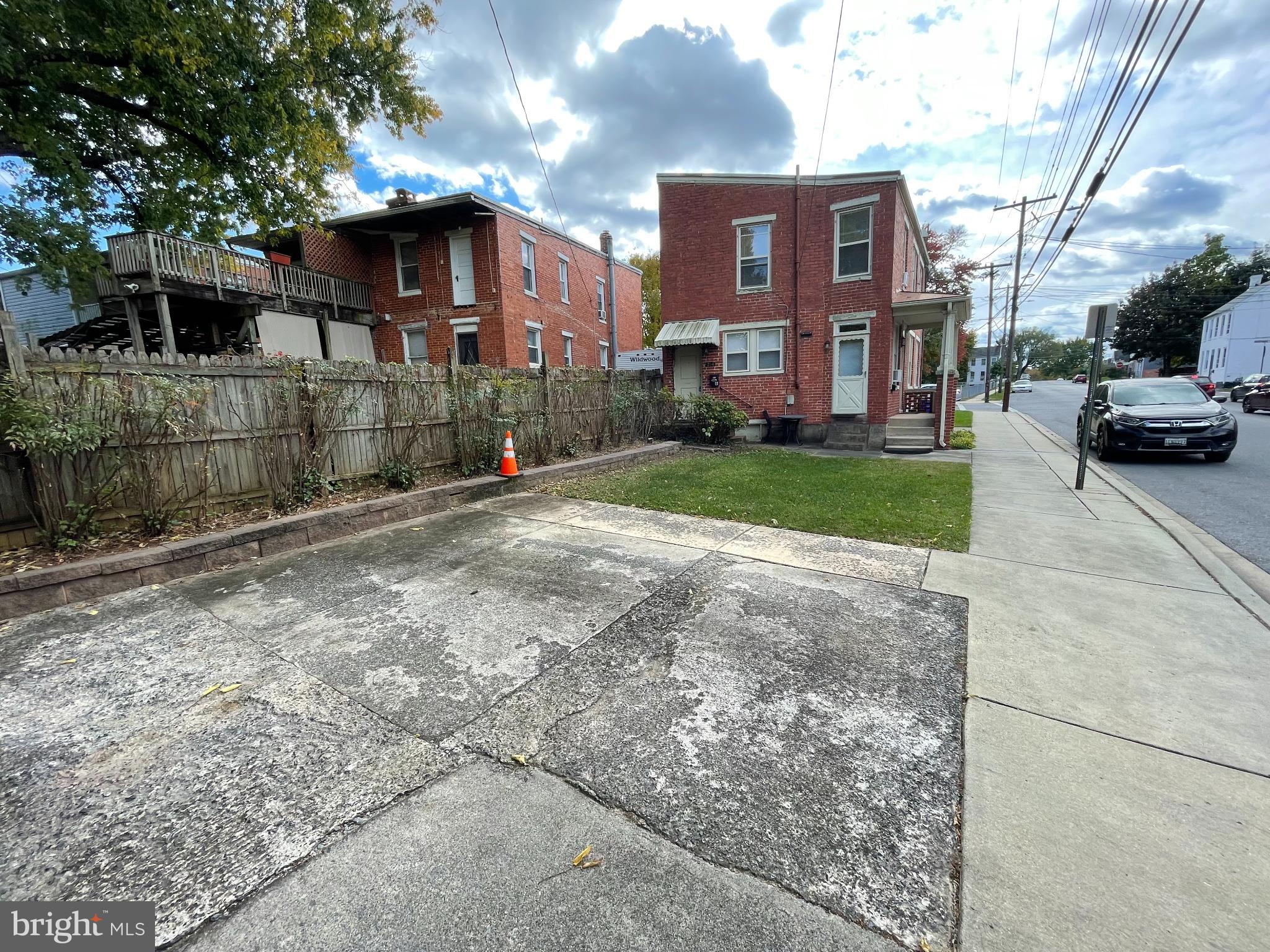 DOWNTOWN FREDERICK - Residential Lease