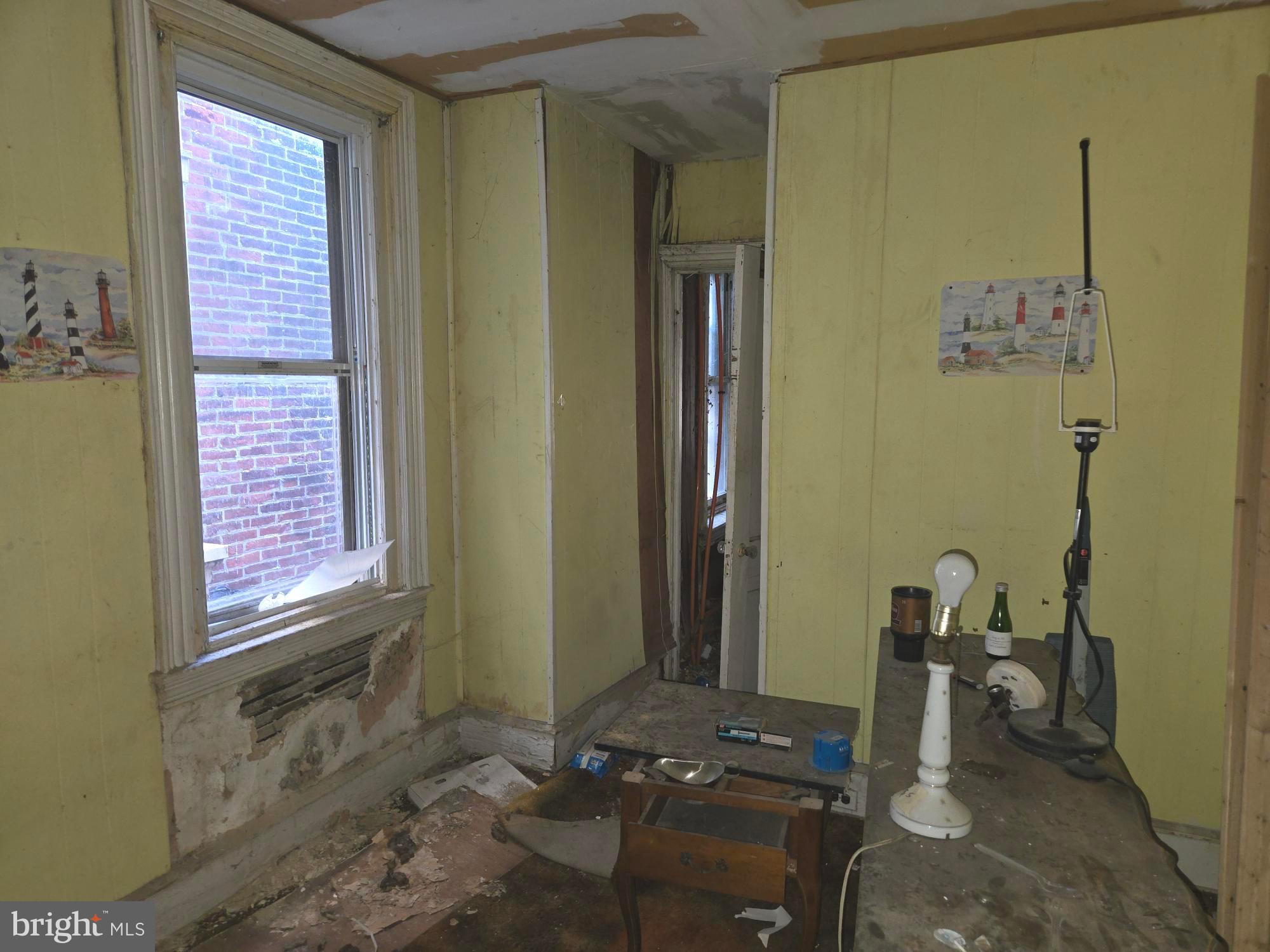 WALNUT HILL - Residential