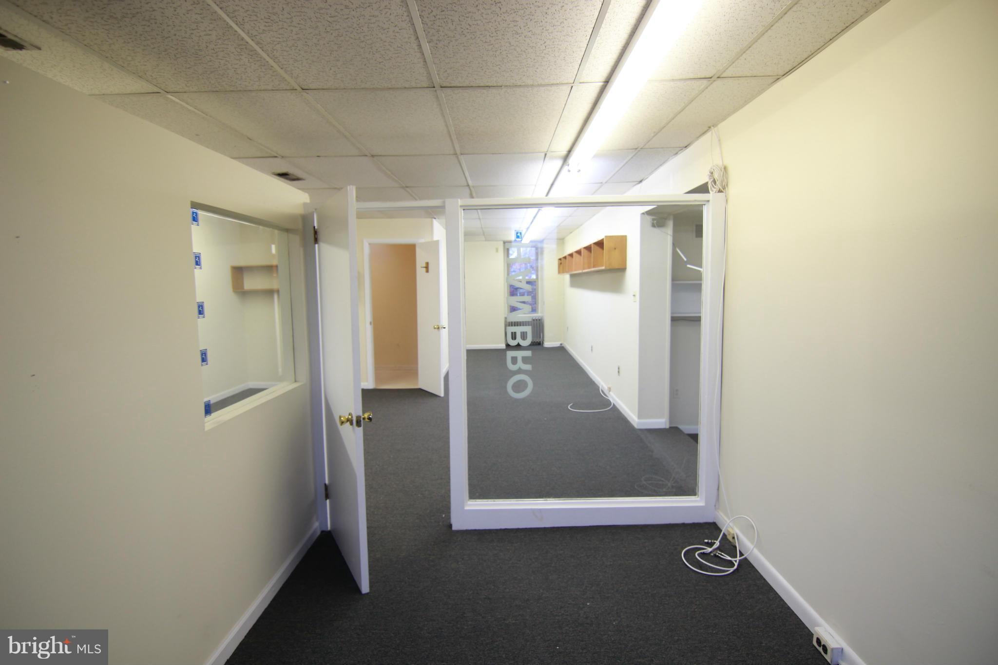 CHARLES VILLAGE - Commercial Lease