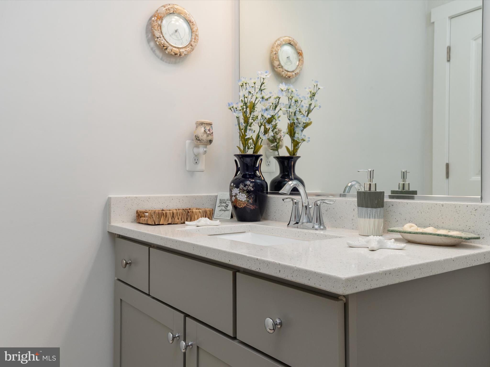 FOUR SEASONS AT KENT ISLAND - Residential