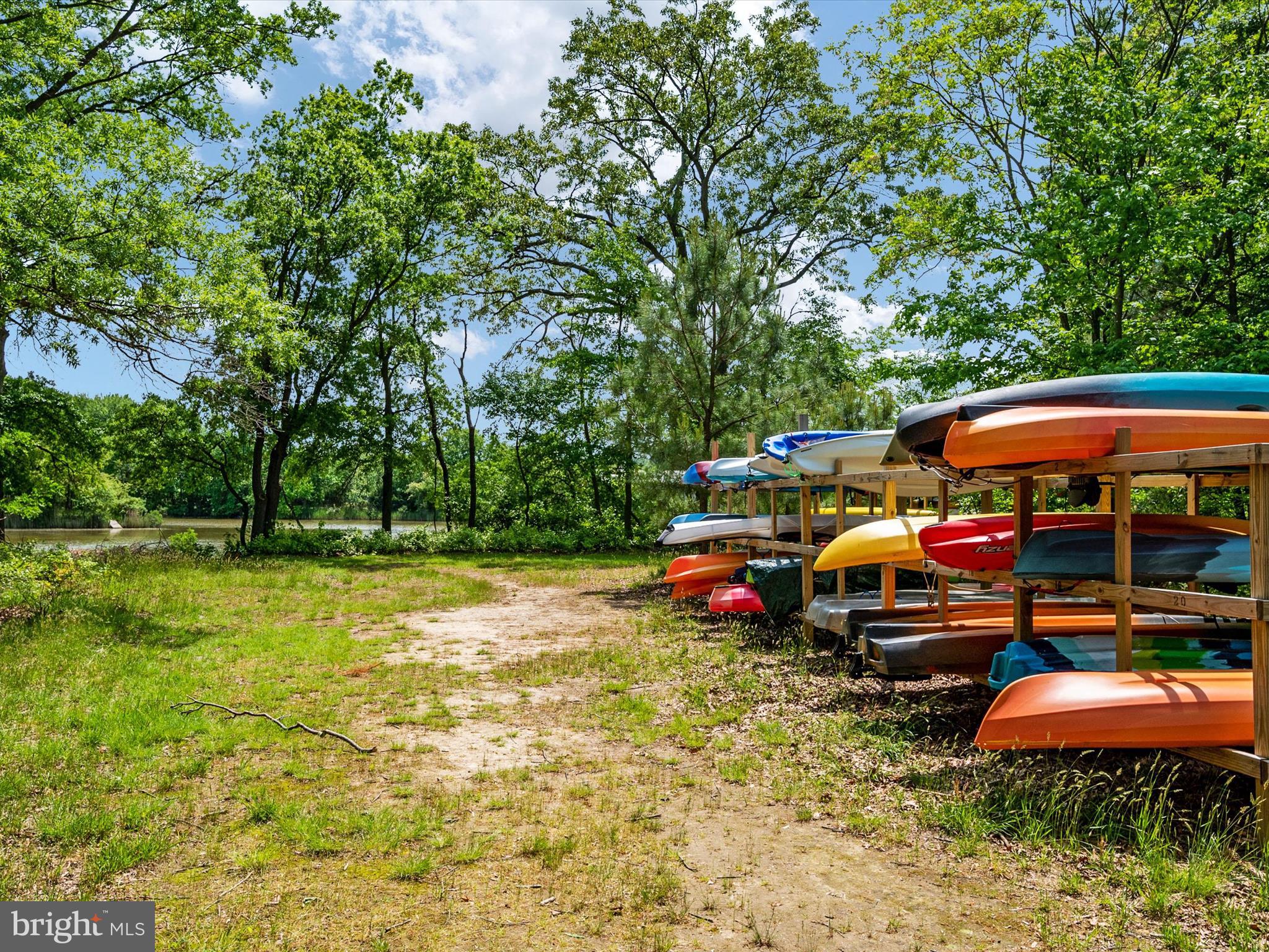 FOUR SEASONS AT KENT ISLAND - Residential